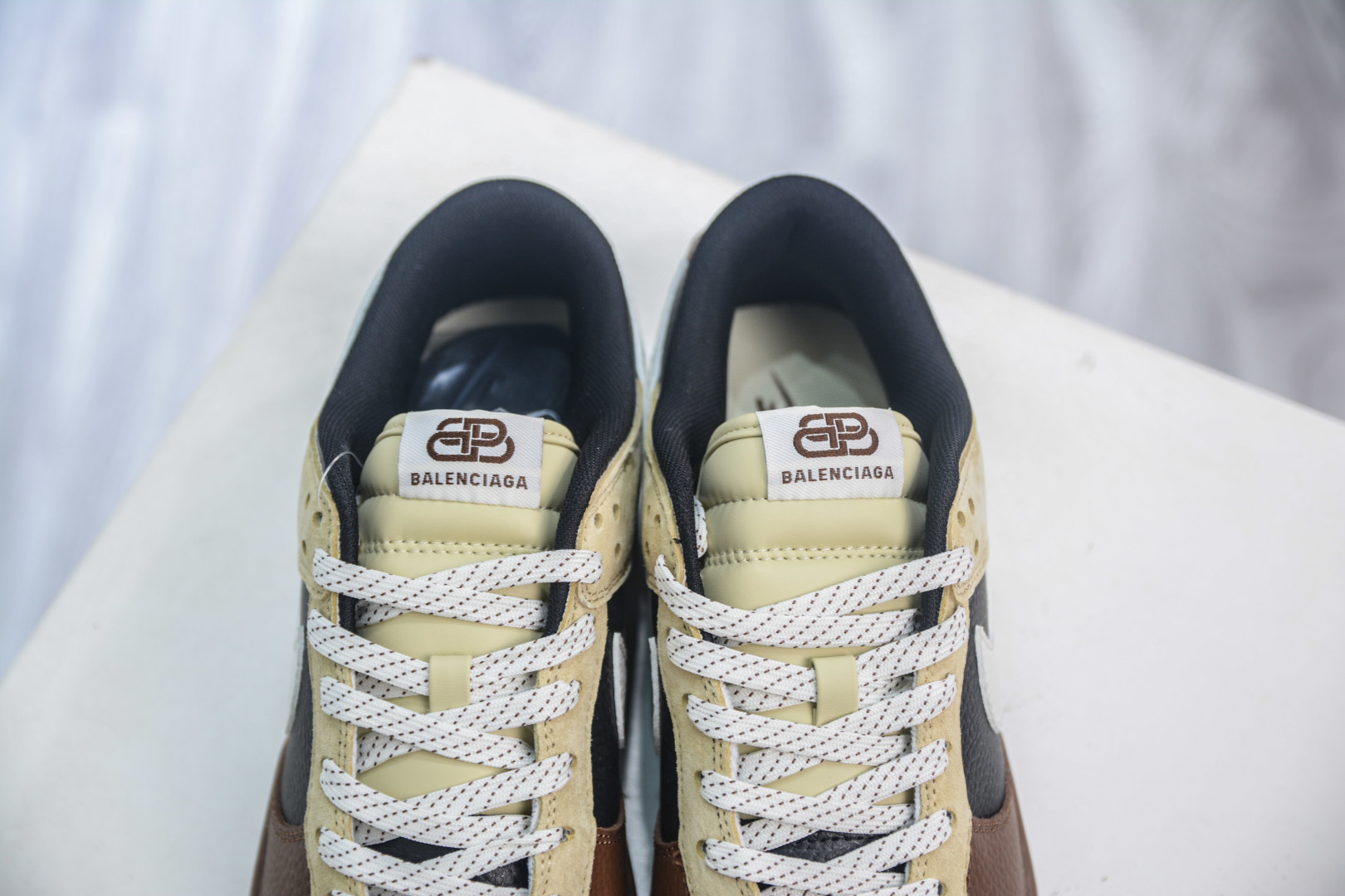 Nike SB Dunk Low x Balenciaga Collab - Stylish, Durable, and Comfortable 8 cmp i1752587648535 8541 0 7