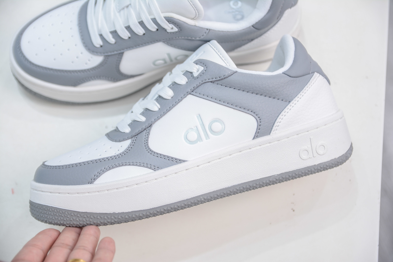 Alo Yoga Recover Mode Sneakers - Low Top, Hidden Heel, Casual Platform Shoes 8 cmp i1752588172148 1276 0 6
