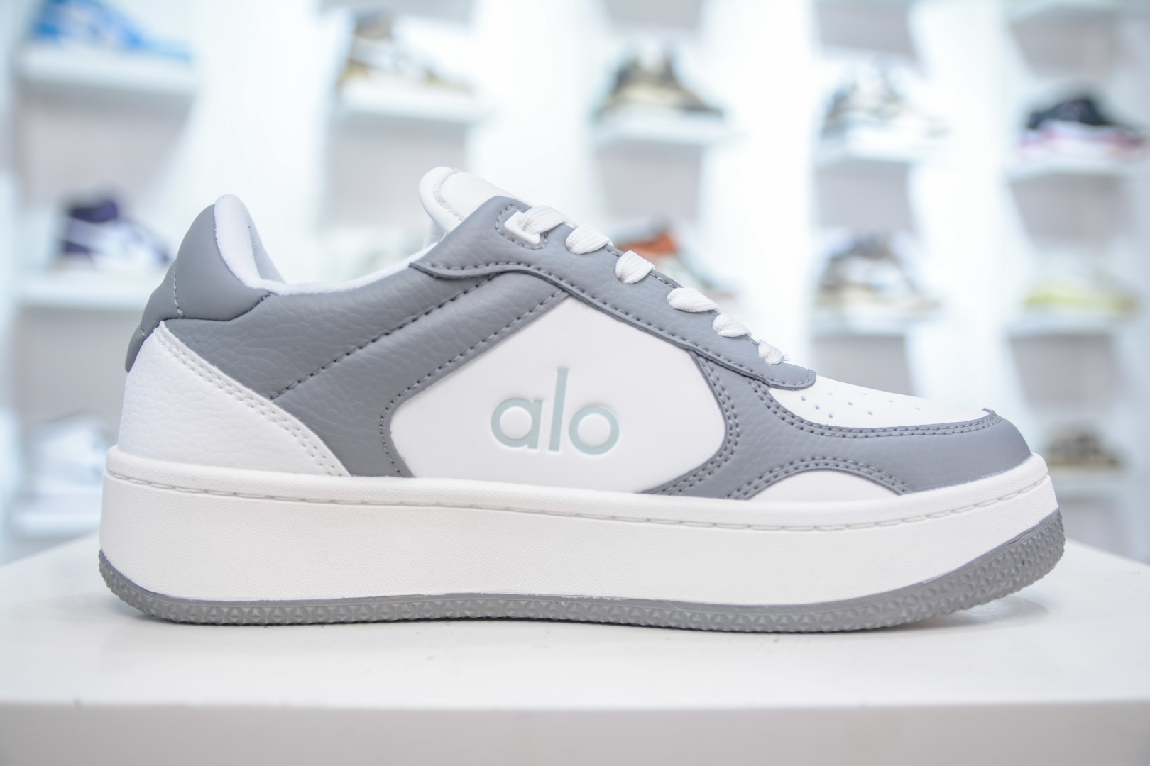 Alo Yoga Recover Mode Sneakers - Low Top, Hidden Heel, Casual Platform Shoes 4 cmp i1752588173180 9864 0 2