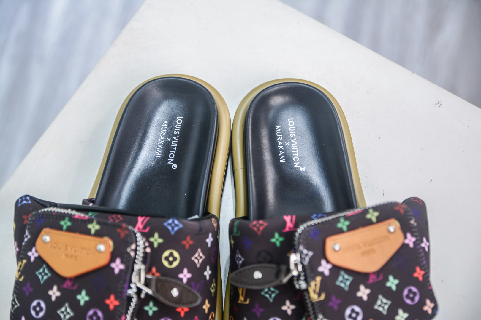 Louis Vuitton Pool Pillow Comfort Leather Slides - Stylish Indoor/Outdoor Wear 8 cmp i1752588411739 809 0 7