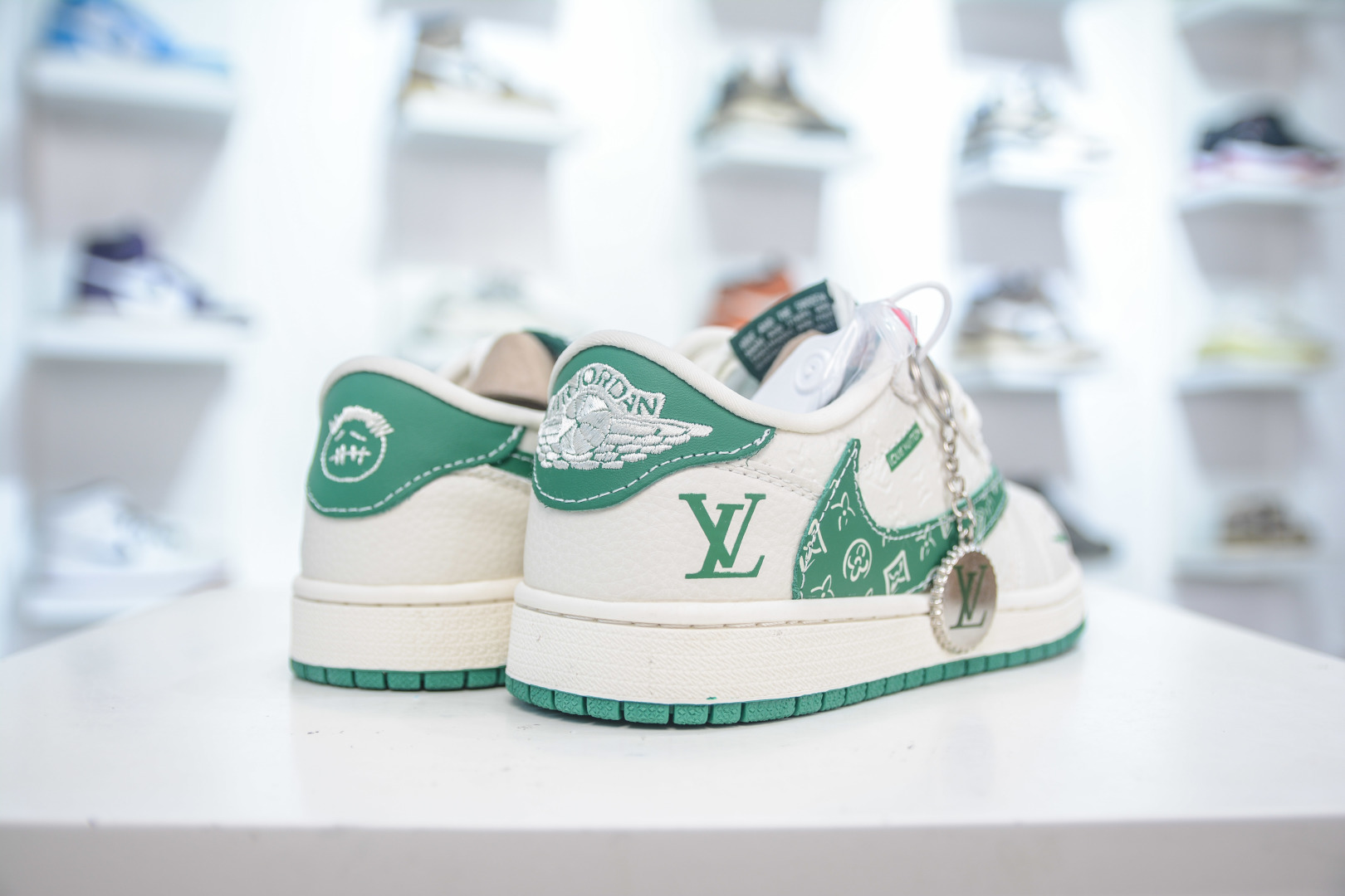270 Air Jordan AJ1 Low X Louis Vuitton 低帮联名LV-白绿 XS2025-064