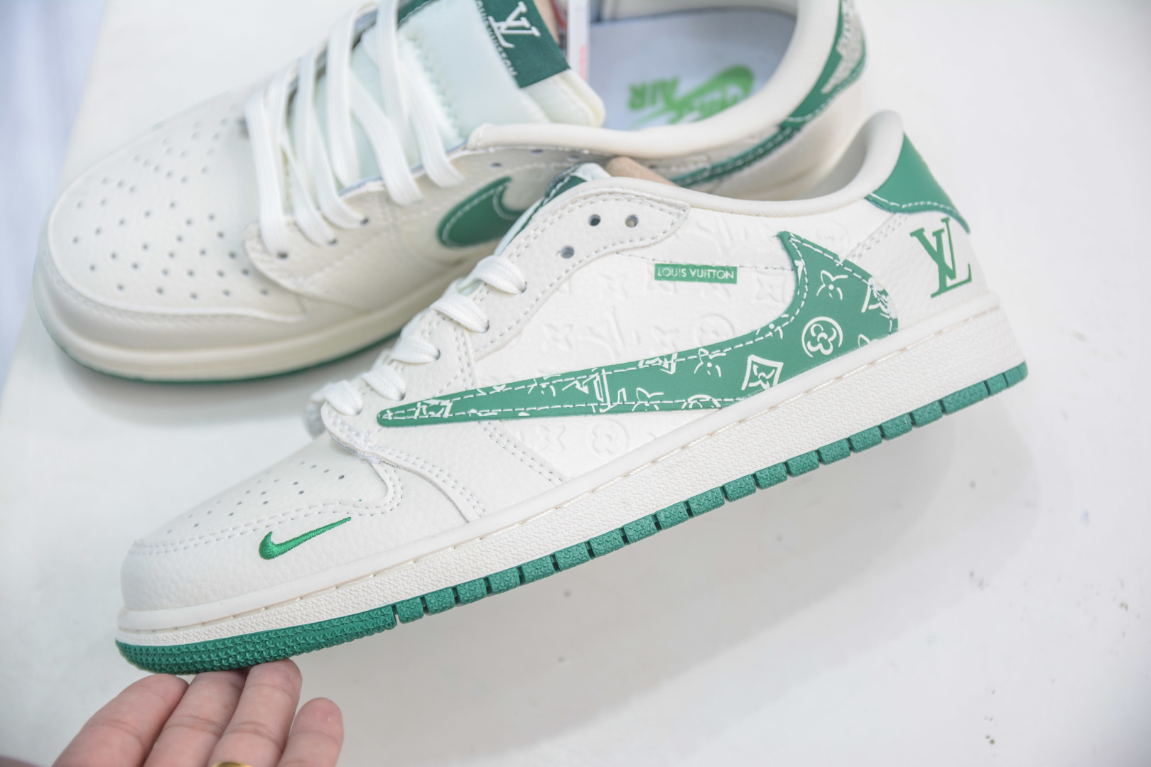 270 Air Jordan AJ1 Low X Louis Vuitton 低帮联名LV-白绿 XS2025-064