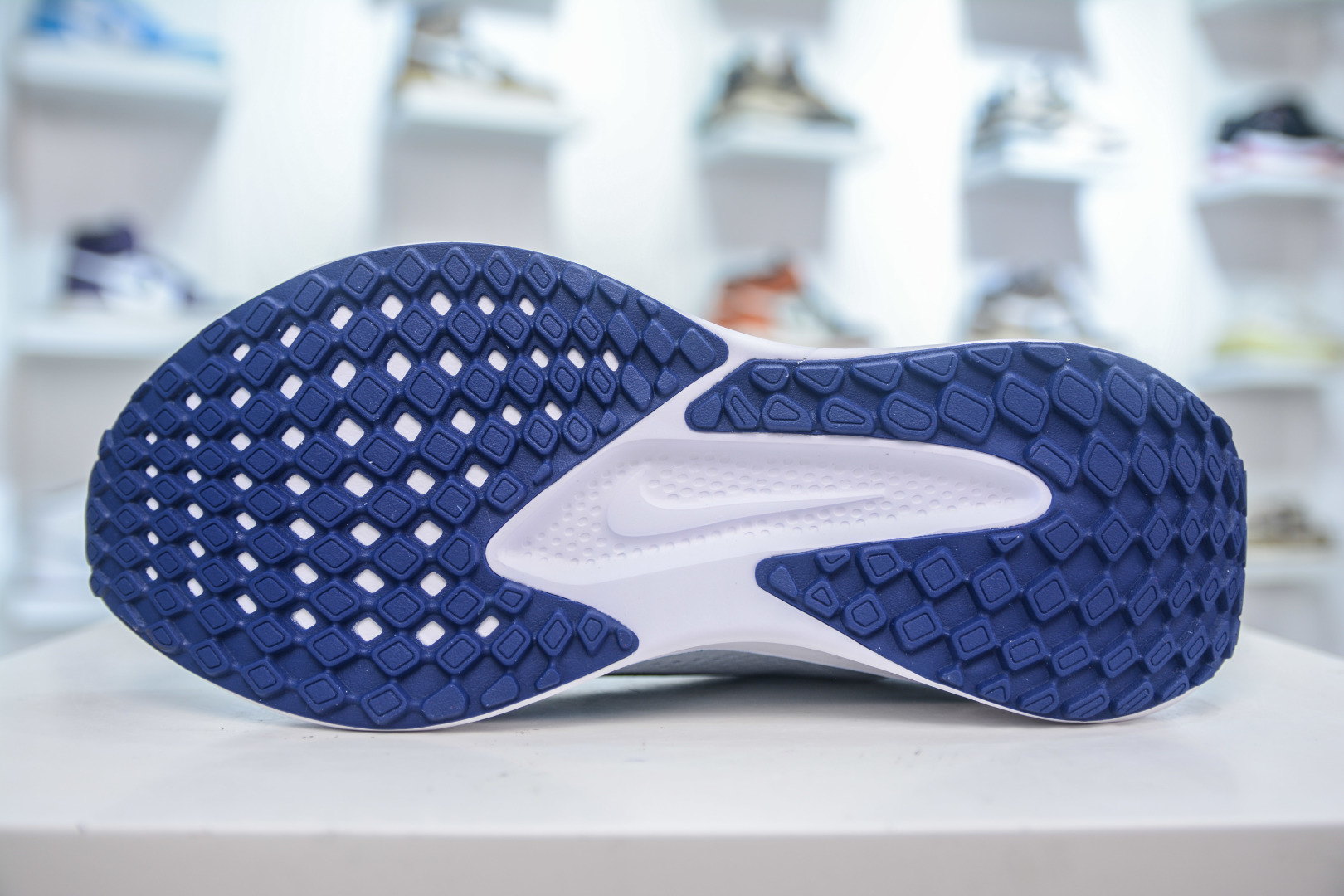 NIKE Quest 6 极致六代网面透气休闲跑步鞋 FD6033-006