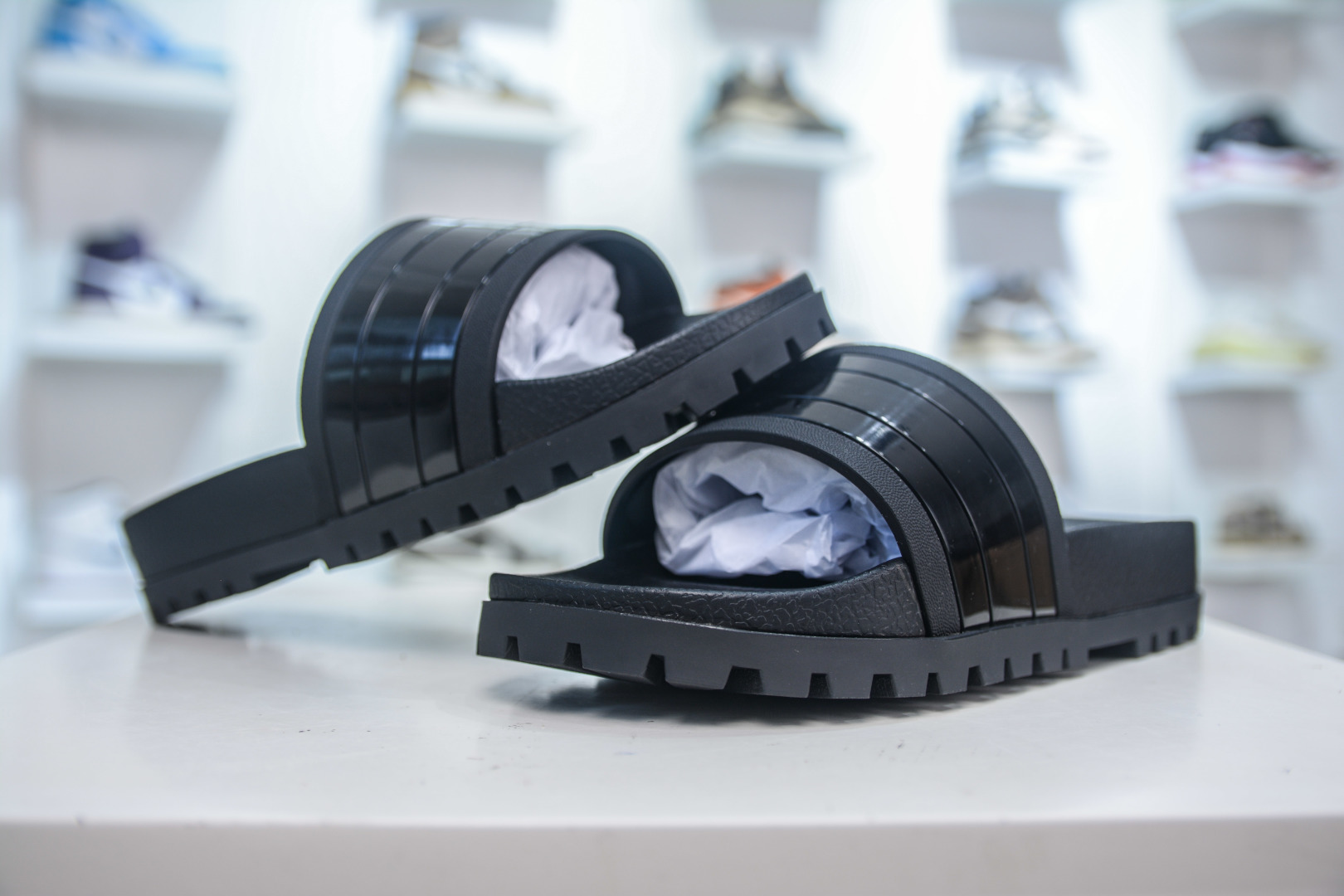 GUCCI古驰最新爆款凉鞋松糕厚底拖鞋系列