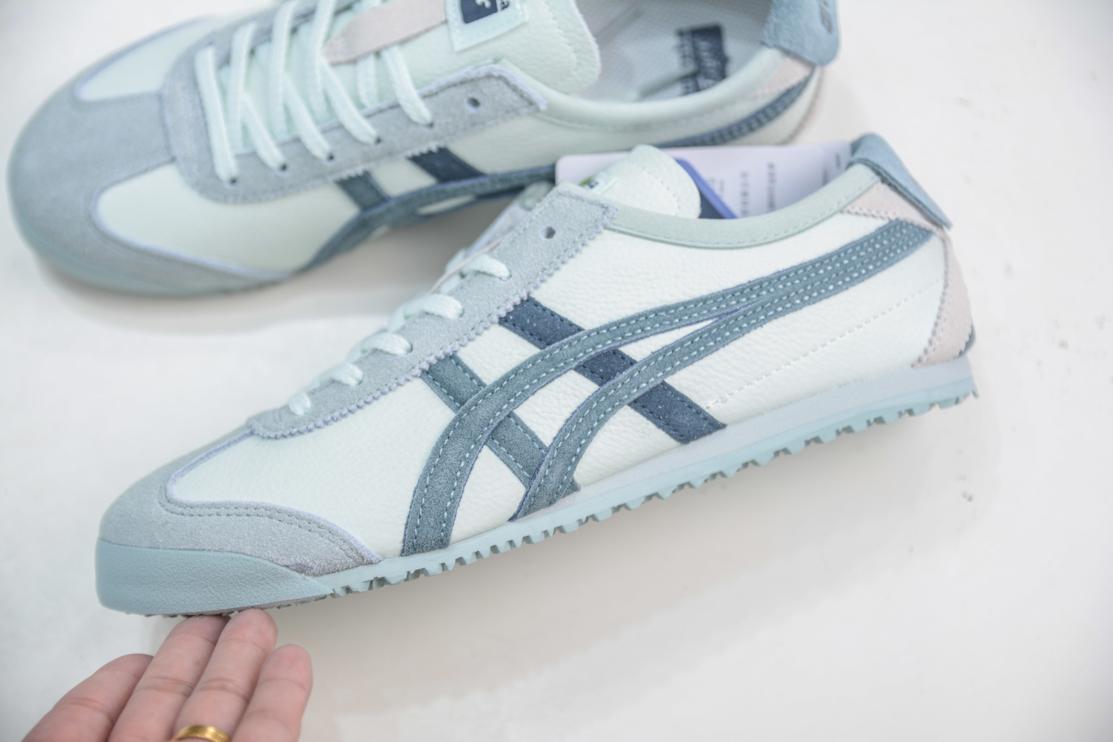 Asics 鬼冢虎 Mexico 66 VIN 印尼厂 1183C076-300