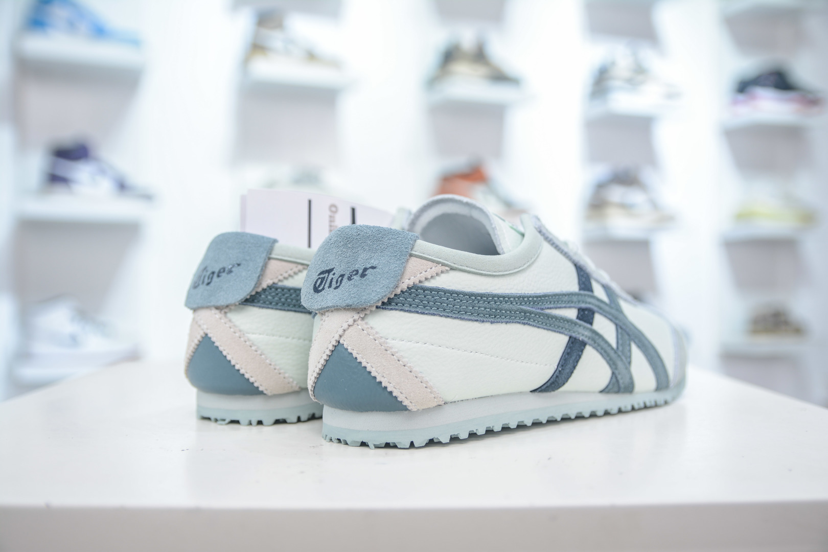 Asics 鬼冢虎 Mexico 66 VIN 印尼厂 1183C076-300