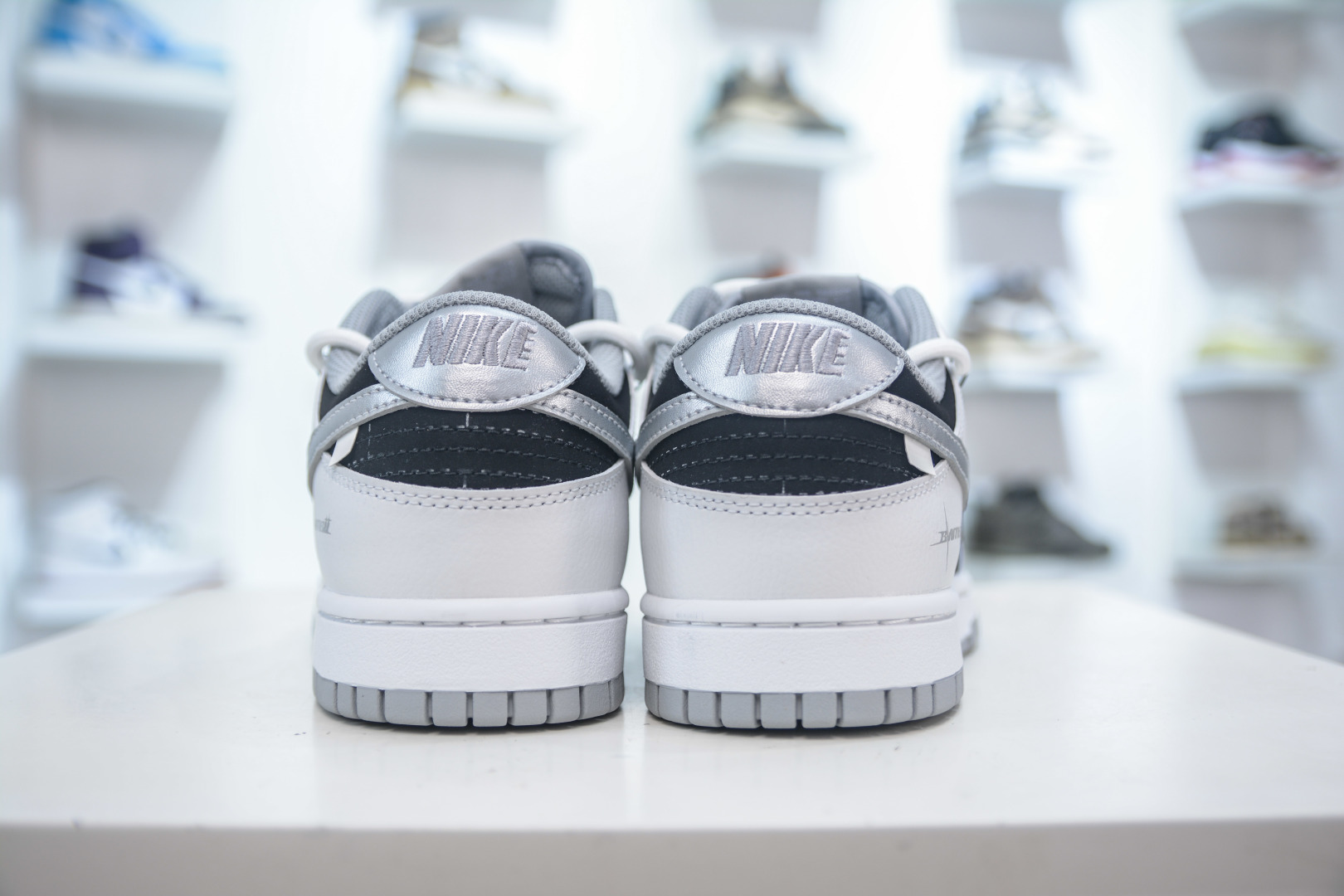 YC纯原 Nike Dunk Low 星黎 反转黑白 WS0414-025