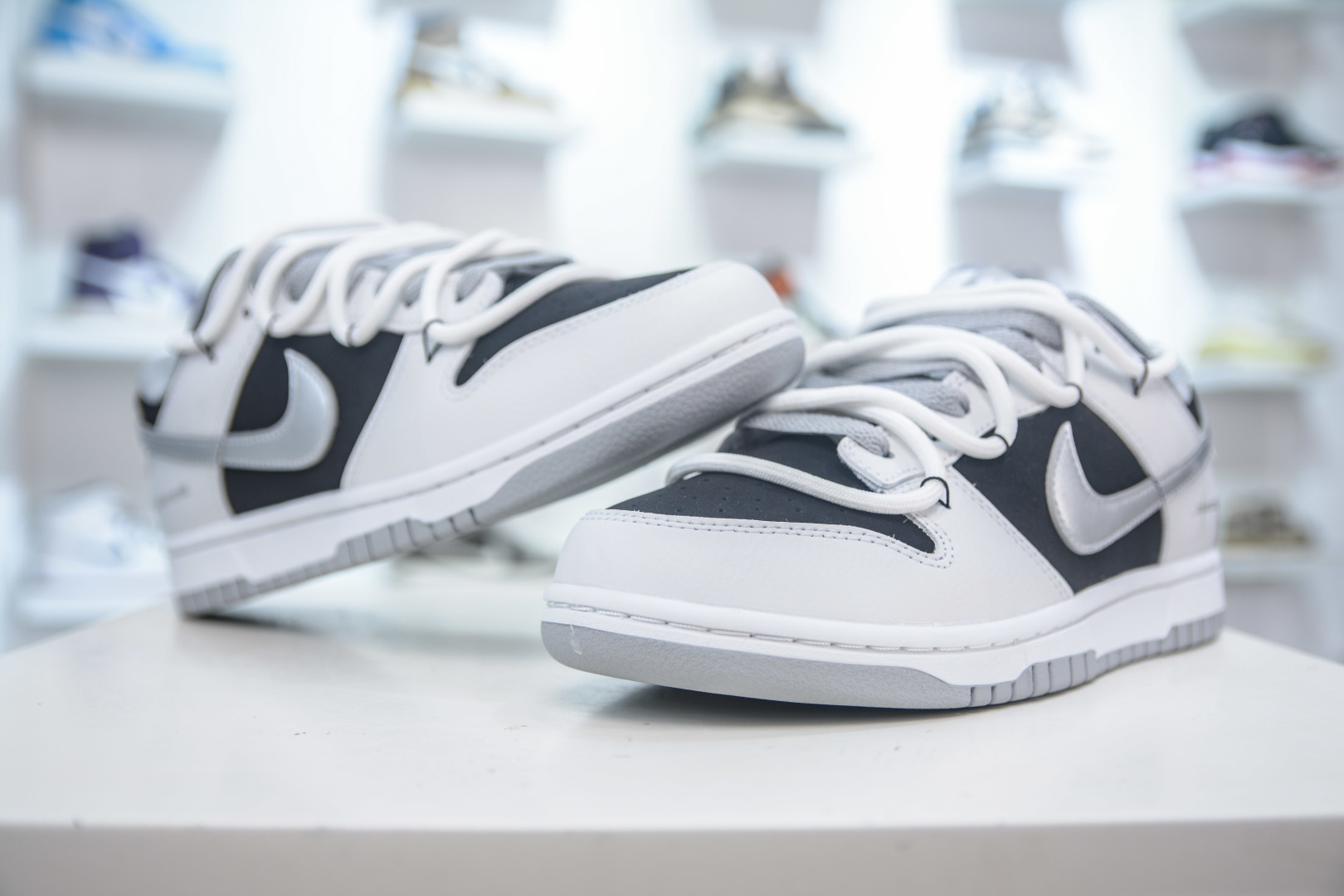 YC纯原 Nike Dunk Low 星黎 反转黑白 WS0414-025