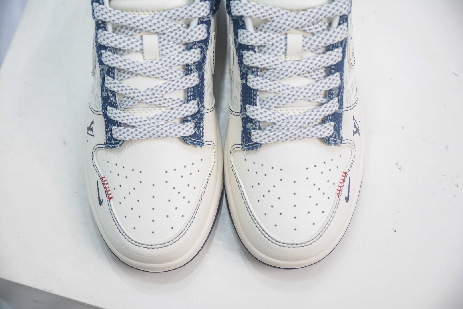 Nike SB Dunk Low x Louis Vuitton LV联名-白蓝牛仔 YX5066-375