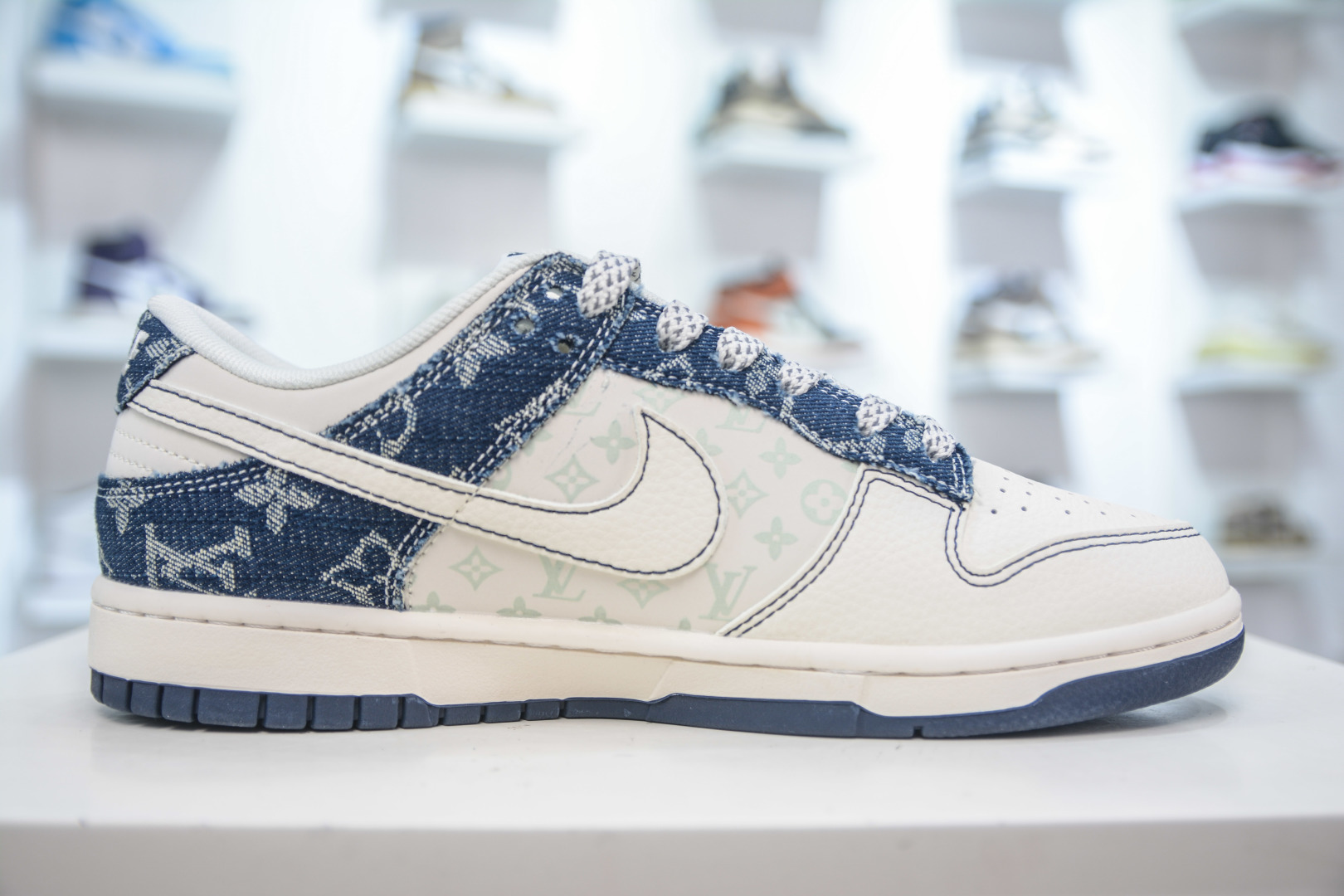 Nike SB Dunk Low x Louis Vuitton LV联名-白蓝牛仔 YX5066-375
