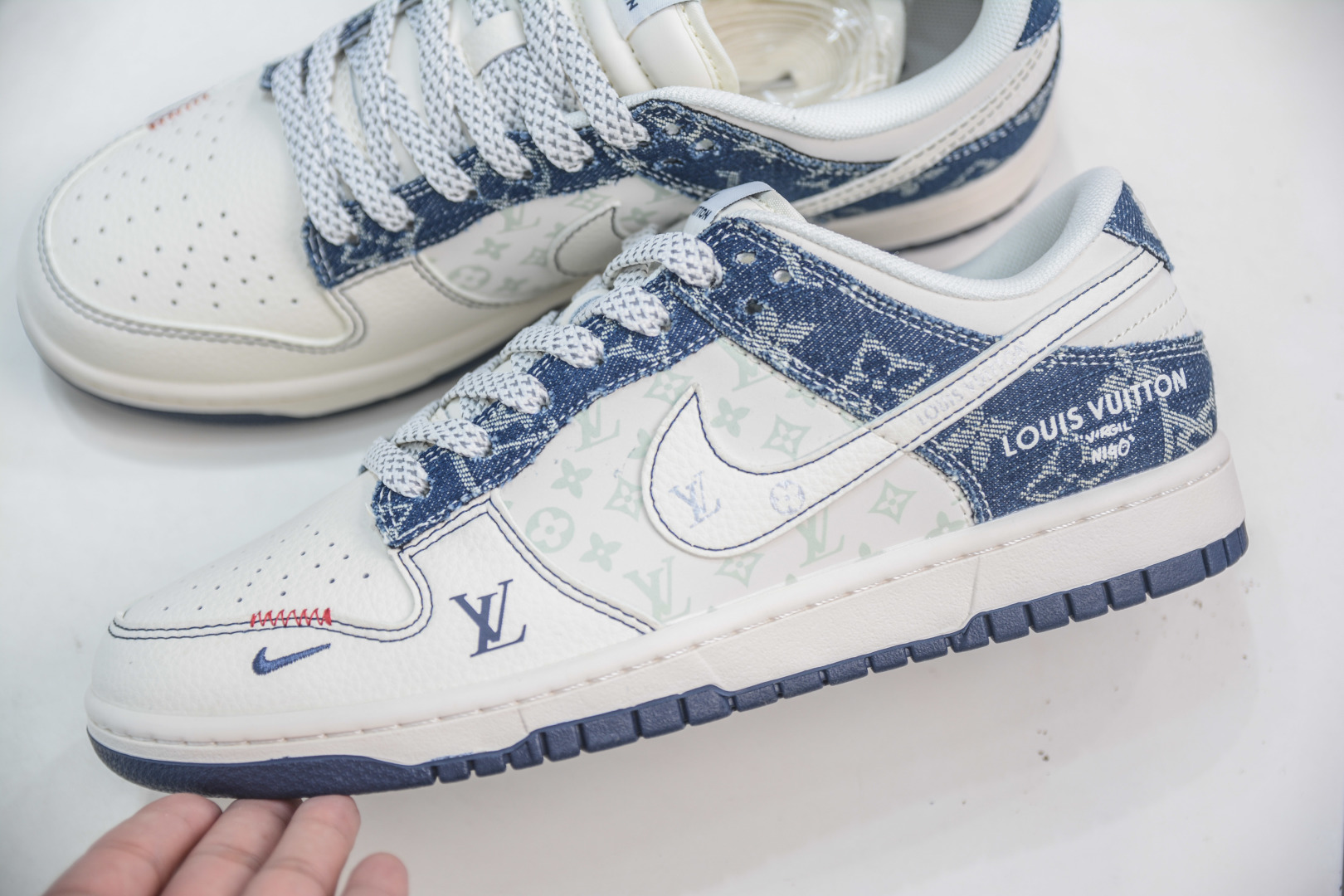 Nike SB Dunk Low x Louis Vuitton LV联名-白蓝牛仔 YX5066-375