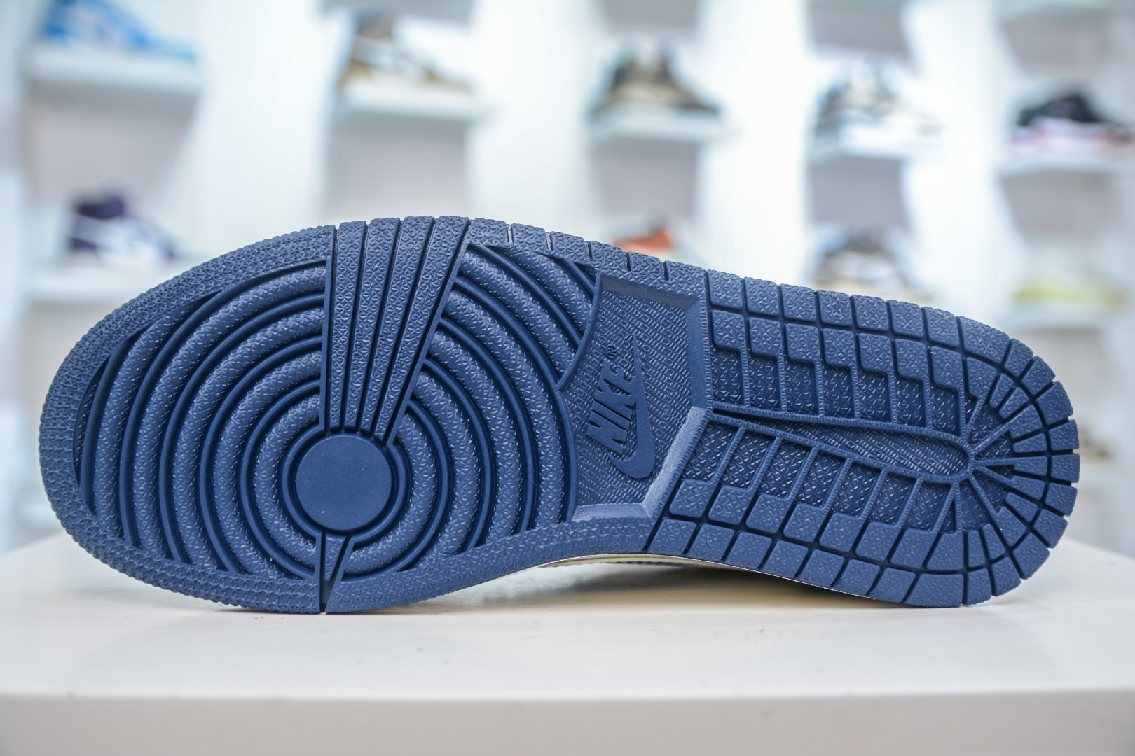 Air Jordan AJ1 Low X Louis Vuitton 低帮联名LV-沁蓝牛仔 XQ1979-002