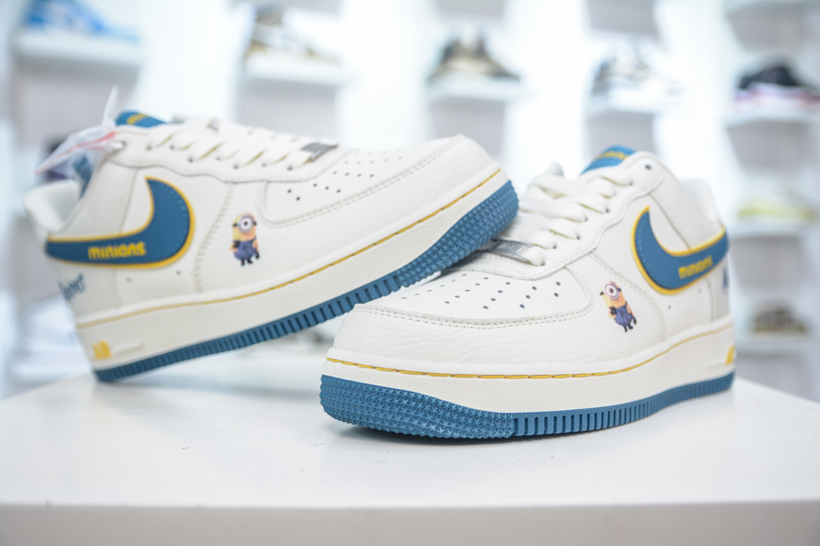 Nike Air Force 1 Low 小黄人联名 SC0601-566