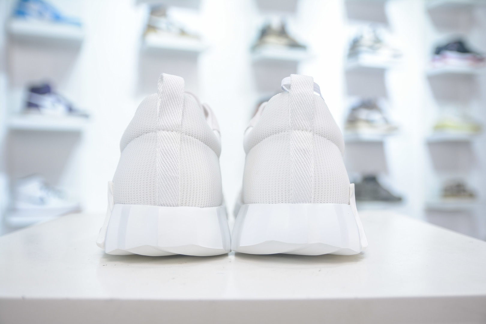 Hermes 爱马仕 Bouncing 老钱风 皮面款 低帮休闲鞋