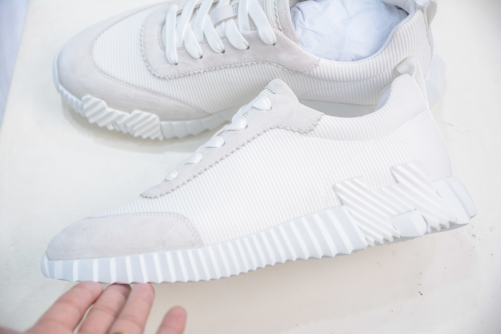 Hermes 爱马仕 Bouncing 老钱风 皮面款 低帮休闲鞋