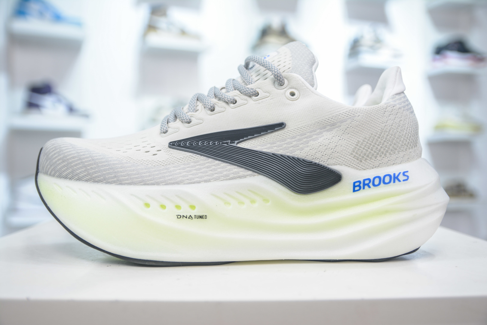 220 T版 Brooks 布鲁克 Glycerin 22超弹轻盈跑步鞋 低帮透气缓震支撑休闲运动慢跑鞋 110447 1D 099