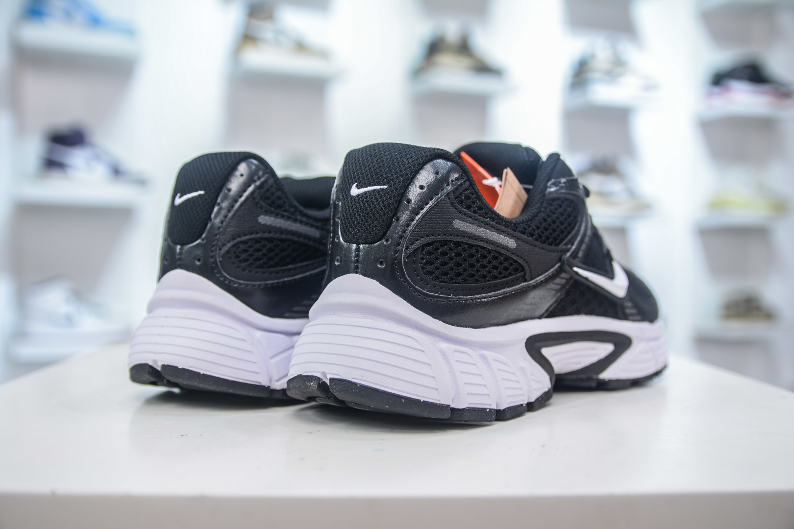 Nike V5 RNR Running Shoes: Comfortable, Stylish, and Durable Low-Top Sneakers 7 cmp i1752850056727 1910 0 5