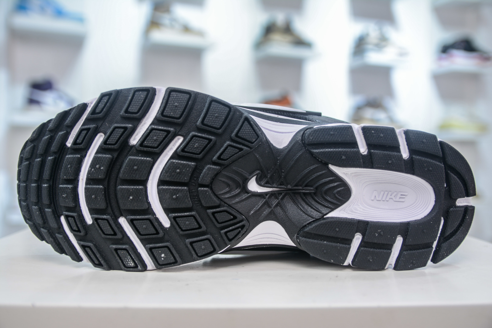 Nike V5 RNR Running Shoes: Comfortable, Stylish, and Durable Low-Top Sneakers 6 cmp i1752850056731 9365 0 4