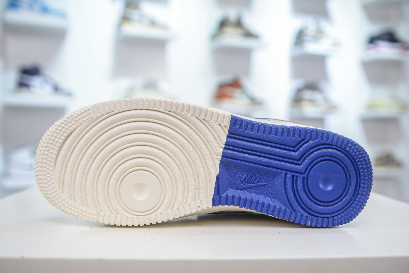 Nike Air Force 1 Low '07 x LABUBU - White/Blue/Red Graffiti Collaboration 5 cmp i1752850108964 8796 0 4