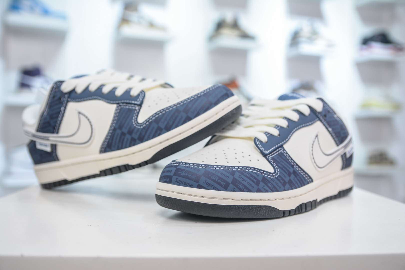 Nike SB Dunk Low x Supreme Collab White Blue Fashion Sneakers 5 cmp i1752850384920 2535 0 3