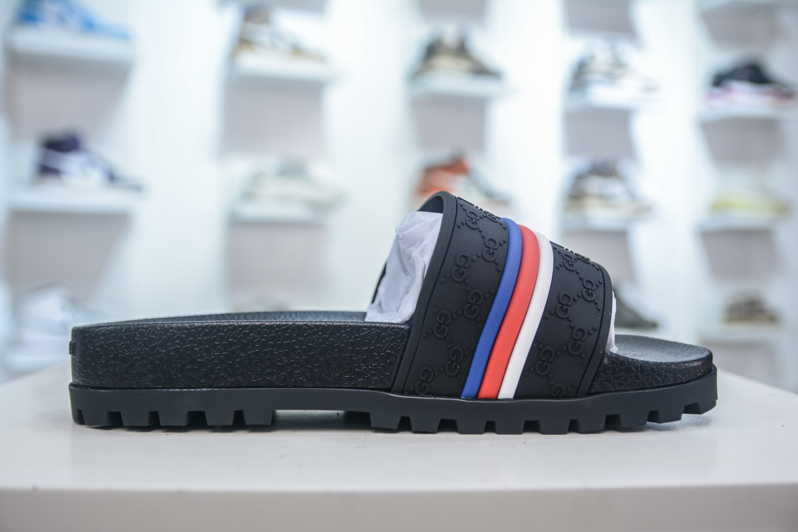 Gucci Platform Sandals Thick Bottom Slippers - European Style, Elegant & Comfy 4 cmp i1752850621964 6296 0 2