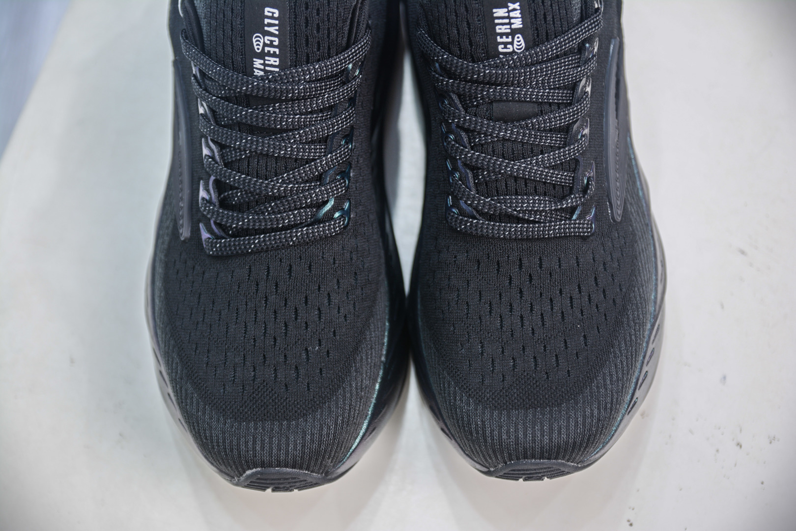 Brooks Glycerin 22: Lightweight, Breathable Running Shoes for Comfort and Support 10 cmp i1752850675952 1831 0 8
