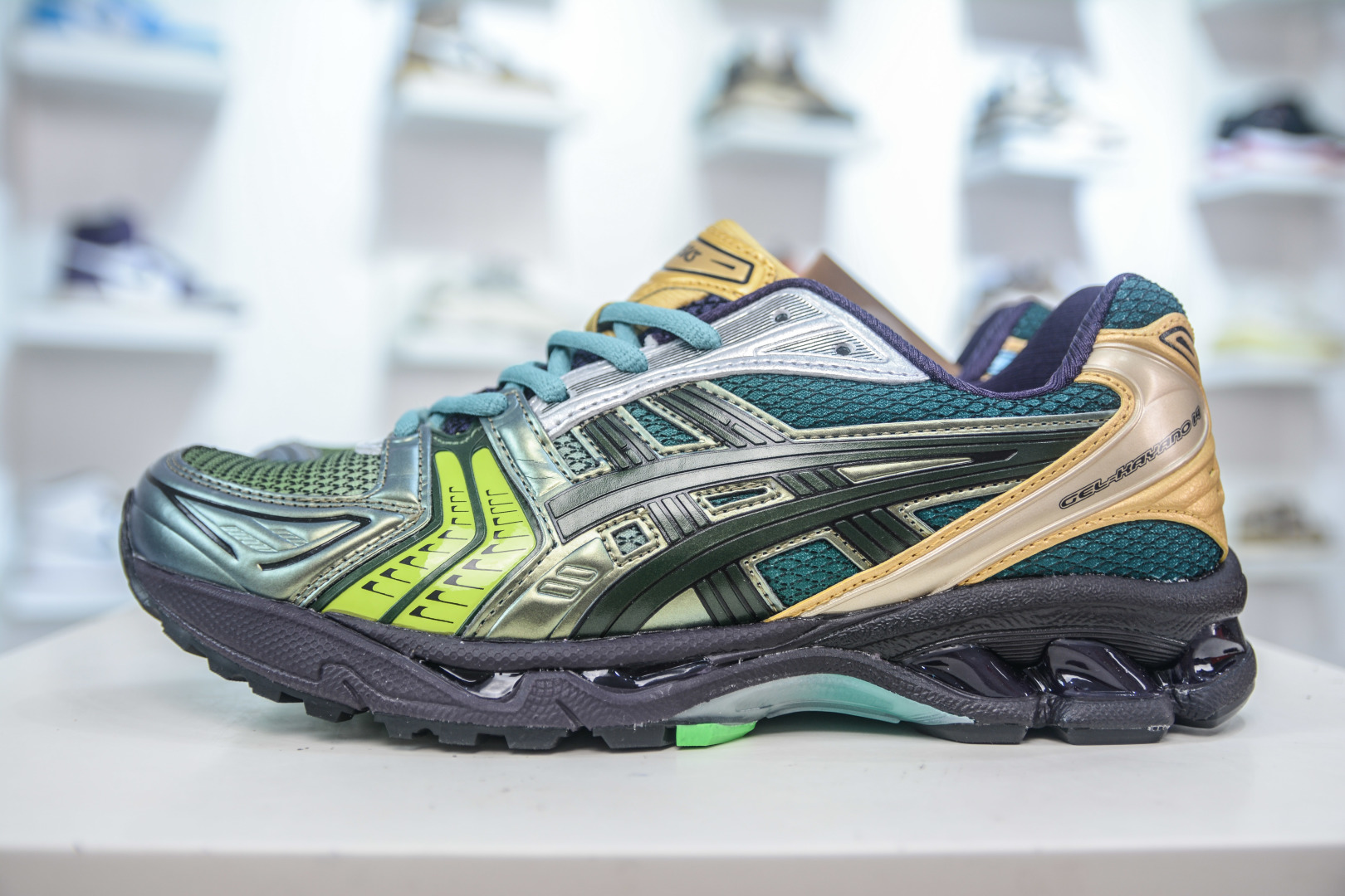 Asics GEL-KAHANA NIMBUS 10.1 Low-Top Sneakers - Durable, Breathable, and Stylish 2 cmp i1752850738841 300 0 0