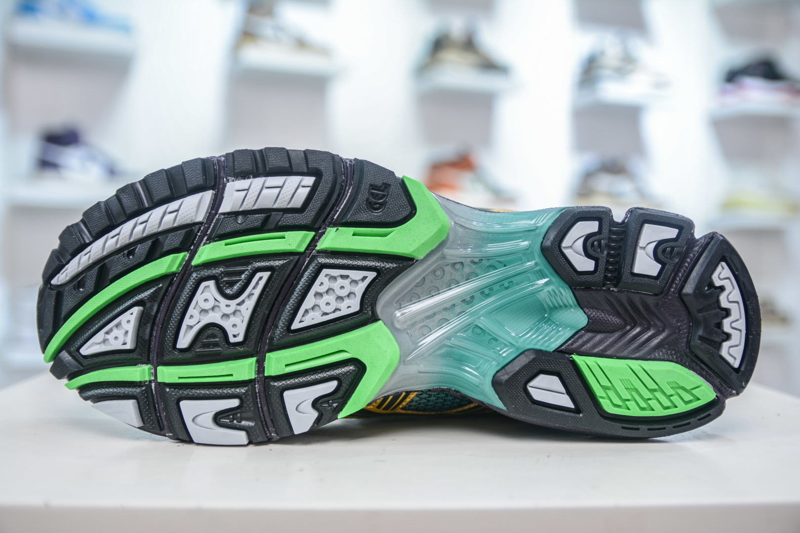 Asics GEL-KAHANA NIMBUS 10.1 Low-Top Sneakers - Durable, Breathable, and Stylish 6 cmp i1752850740054 8003 0 4