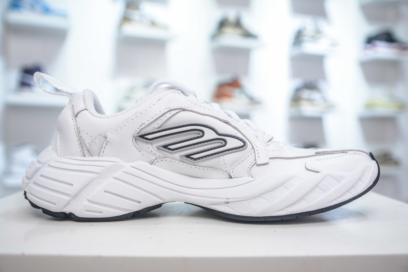 Skechers D'Lites: Iconic White Leather Sneakers for Women, Size 35-46 3 cmp i1752850999153 4013 0 2