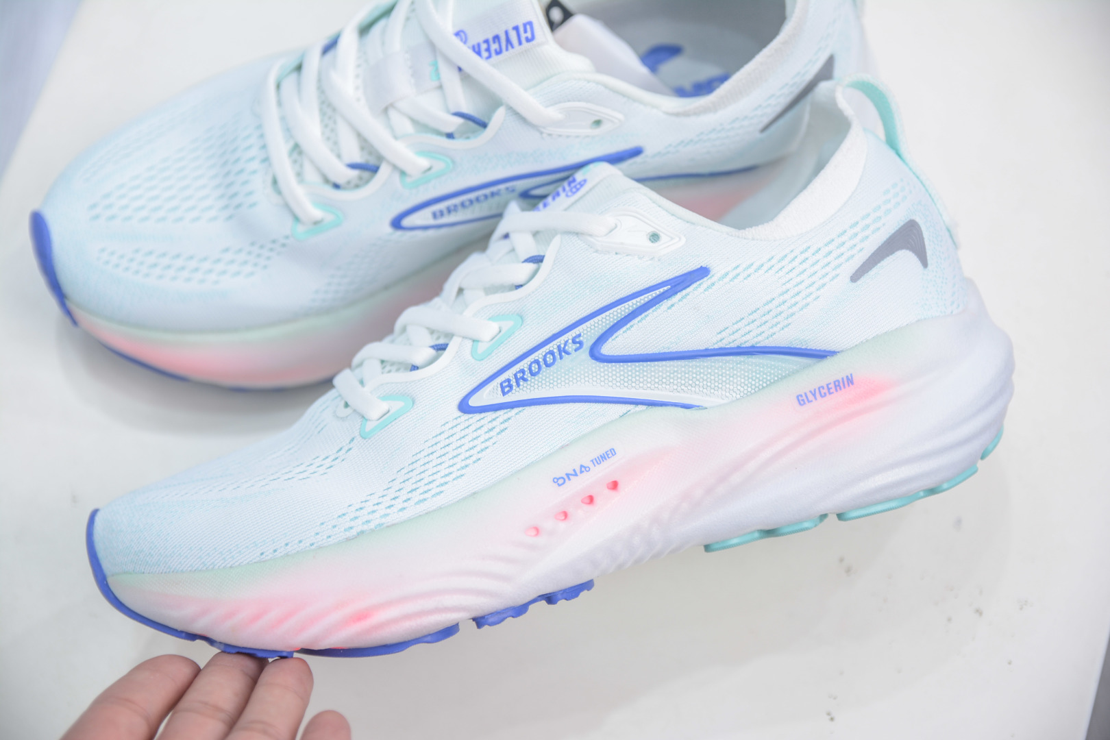 210 Brooks Glycerin GTS 22 布鲁克斯舒适百搭宽版防滑耐磨 低帮 休闲马拉松长跑跑步鞋 120434 1D 110