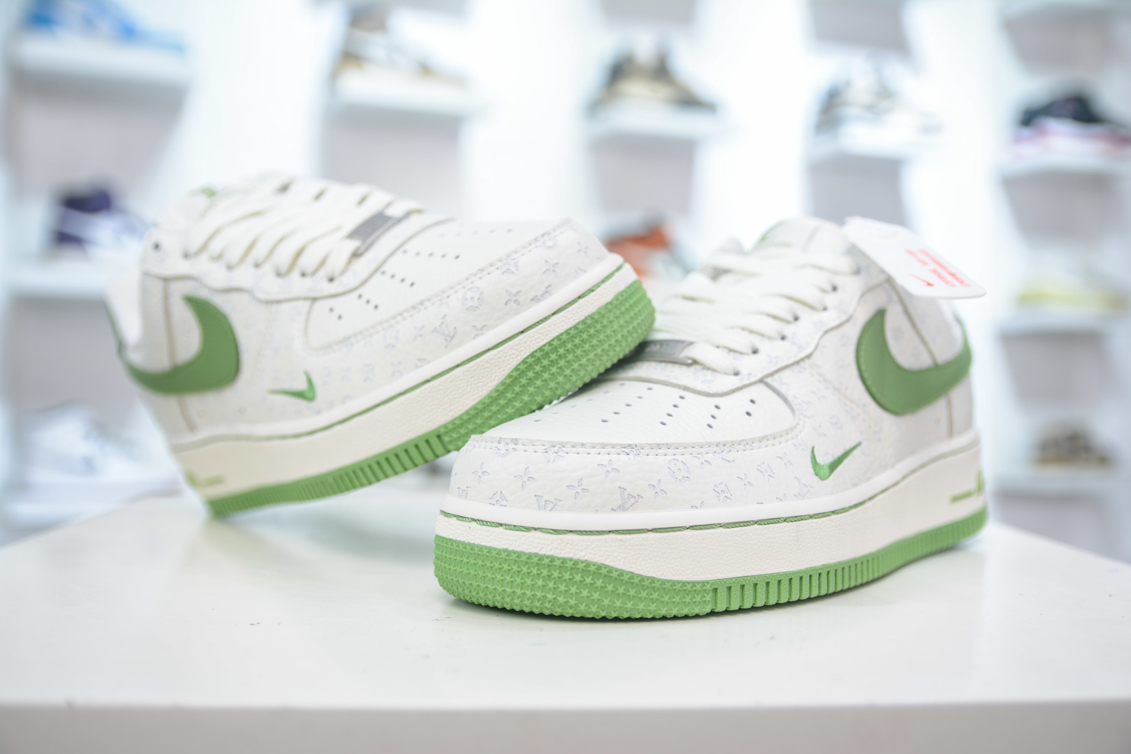 260 Louis Vuitton x NIke Air Force 1 LV联名-白绿  LW9279-016