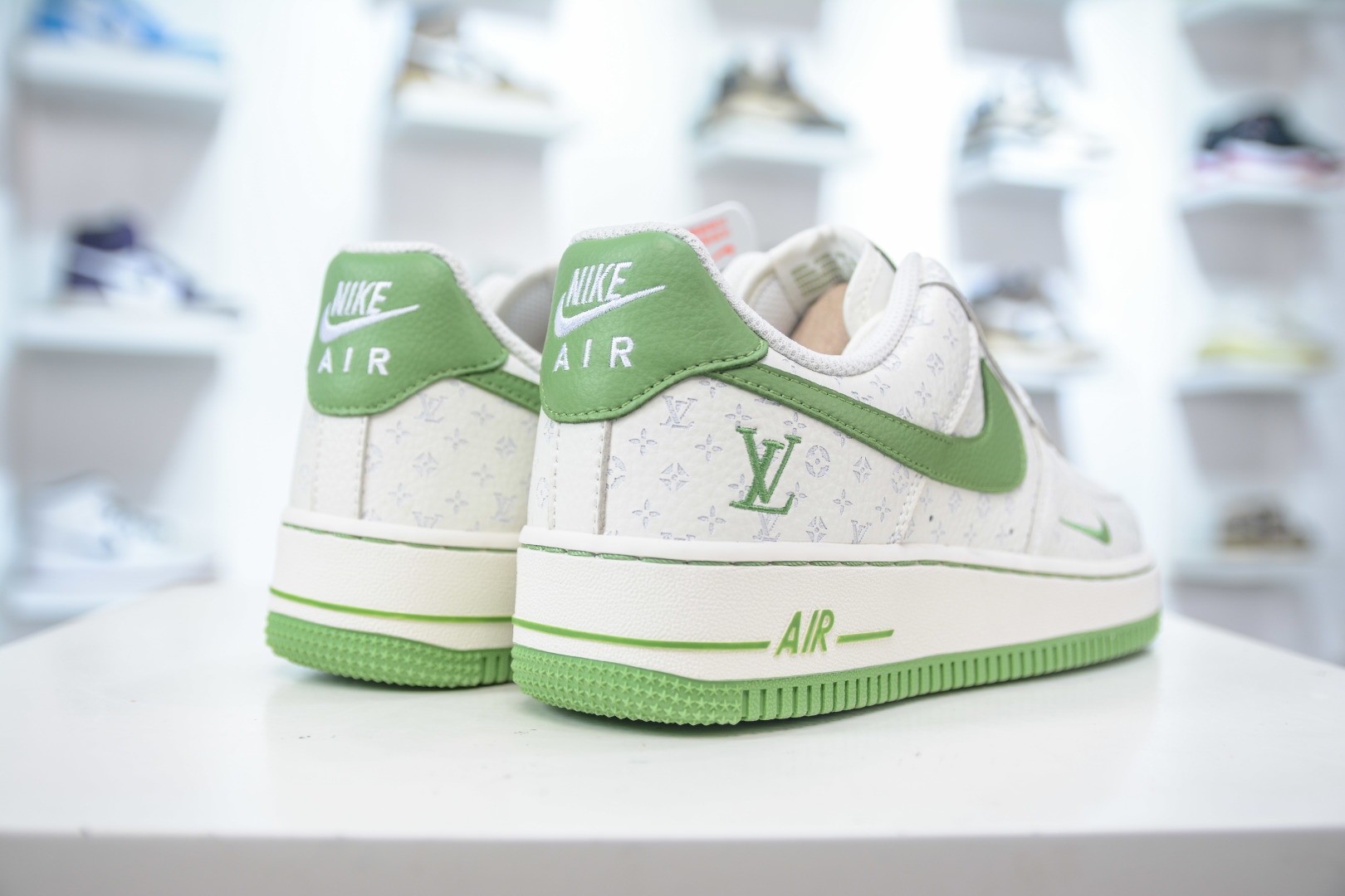 260 Louis Vuitton x NIke Air Force 1 LV联名-白绿  LW9279-016