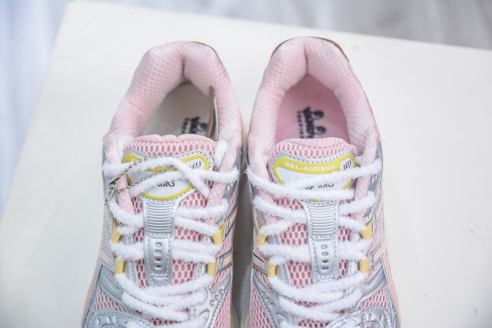 210 Asics GEL-Kahana NIMBUS 10.1 耐磨透气低帮休闲鞋  1203A865-702