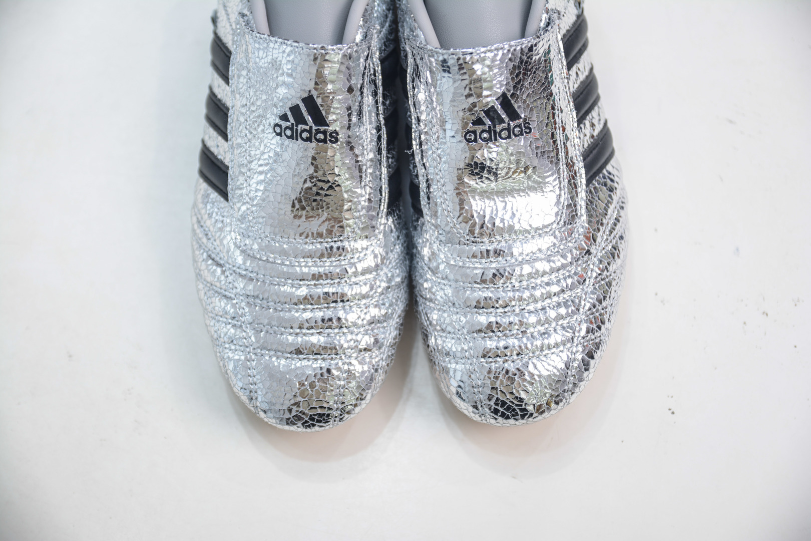 Adidoriginals Taekwondo Low 跆拳道系列 经典复古薄底训练慢跑鞋 JH9664