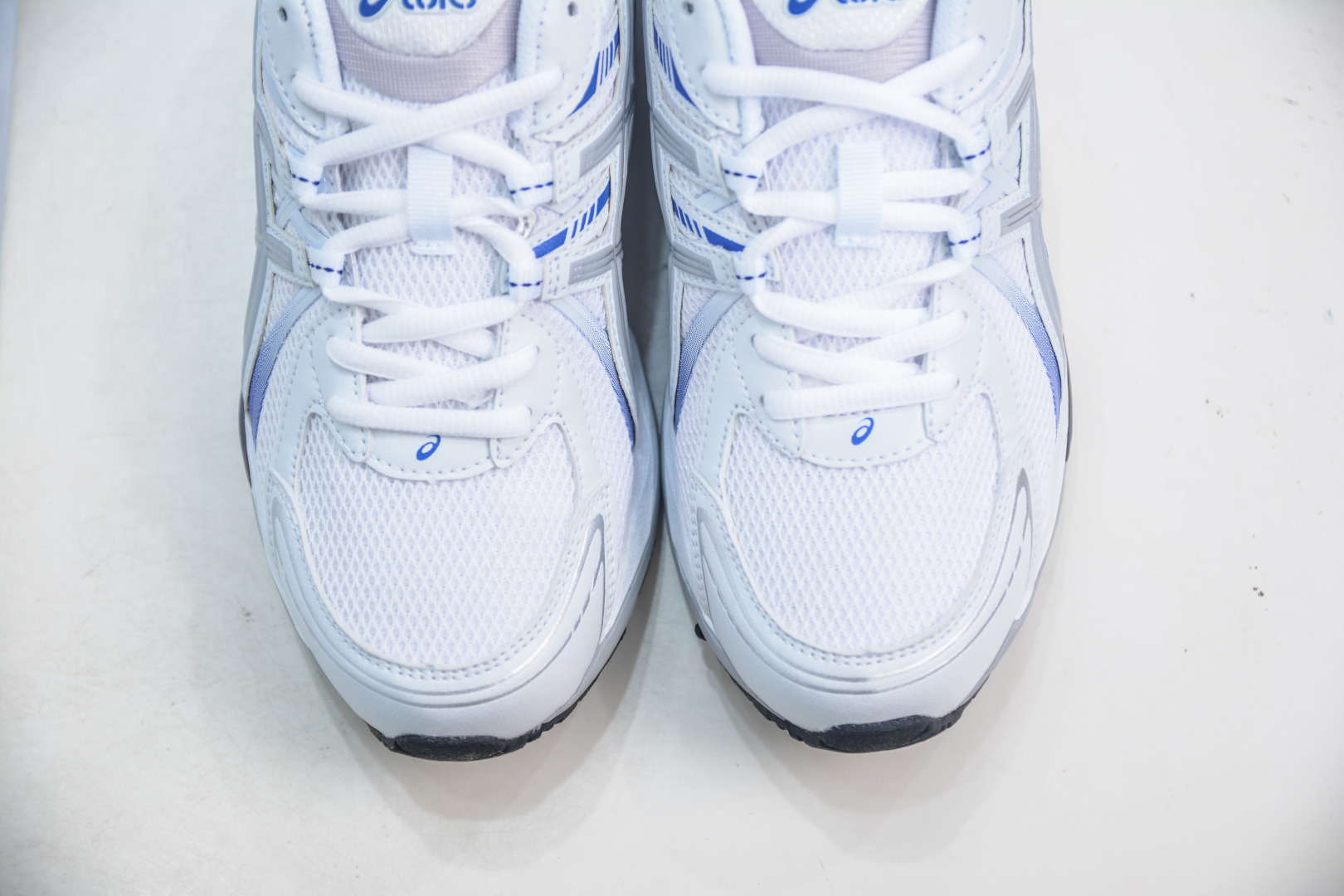 Asics Gel-Sekiran 亚瑟士 时尚舒适复古休闲运动跑步鞋 1203A711-100