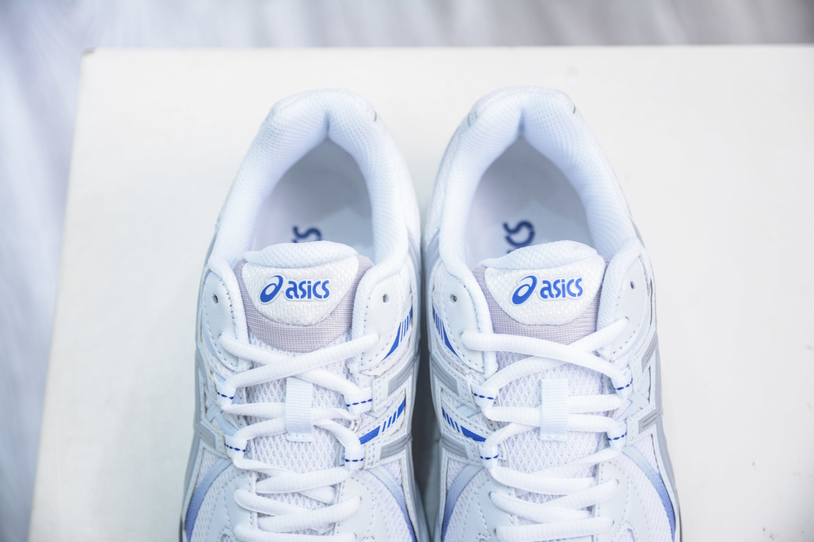 Asics Gel-Sekiran 亚瑟士 时尚舒适复古休闲运动跑步鞋 1203A711-100