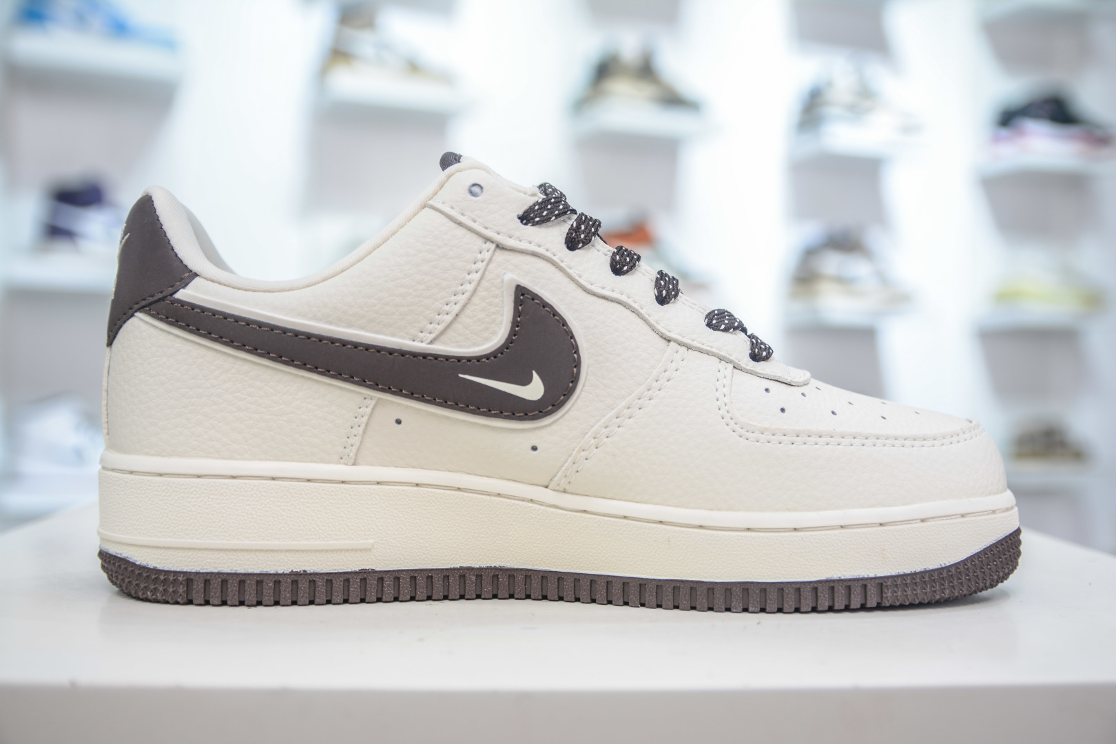 Nike Air Force 1 Low 07 x LABUBU 拉布布联名-米白棕 KJ1688-012