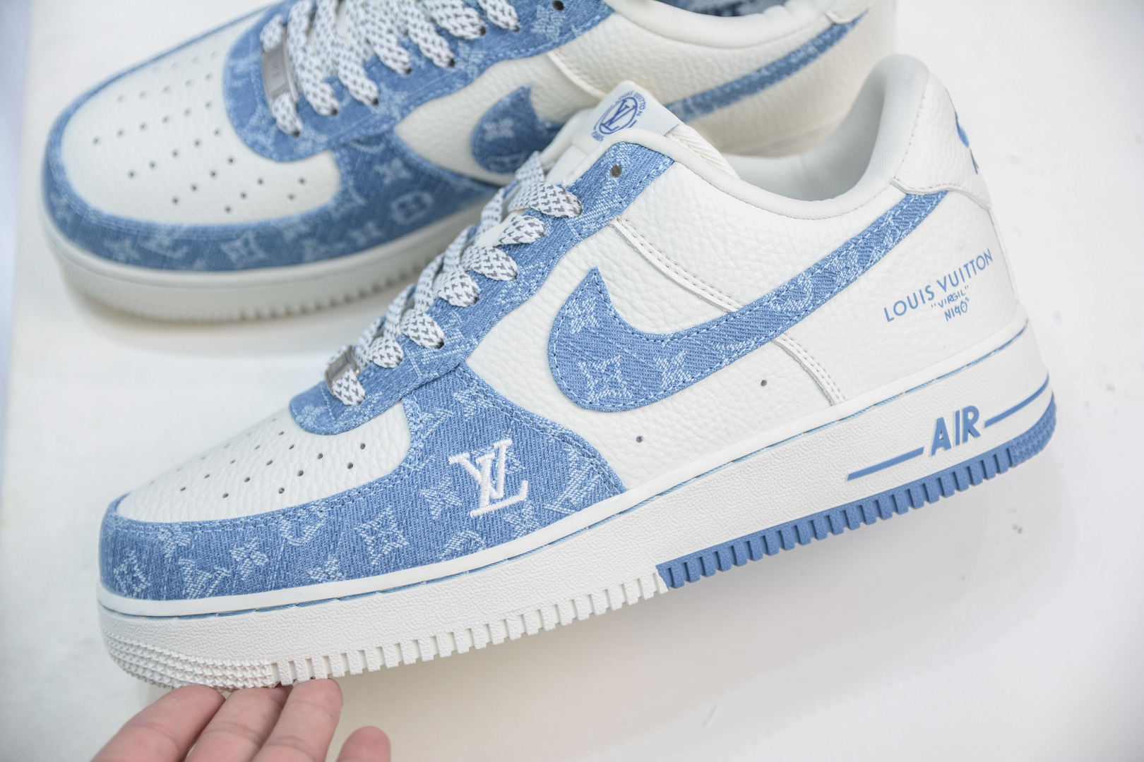 Louis Vuittx NIke Air Force 1 LV联名-白蓝牛仔布 SC0601-555