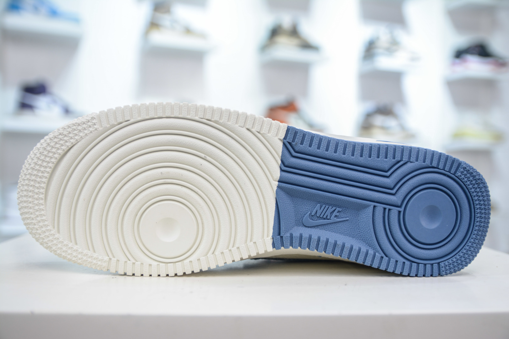 Louis Vuittx NIke Air Force 1 LV联名-白蓝牛仔布 SC0601-555