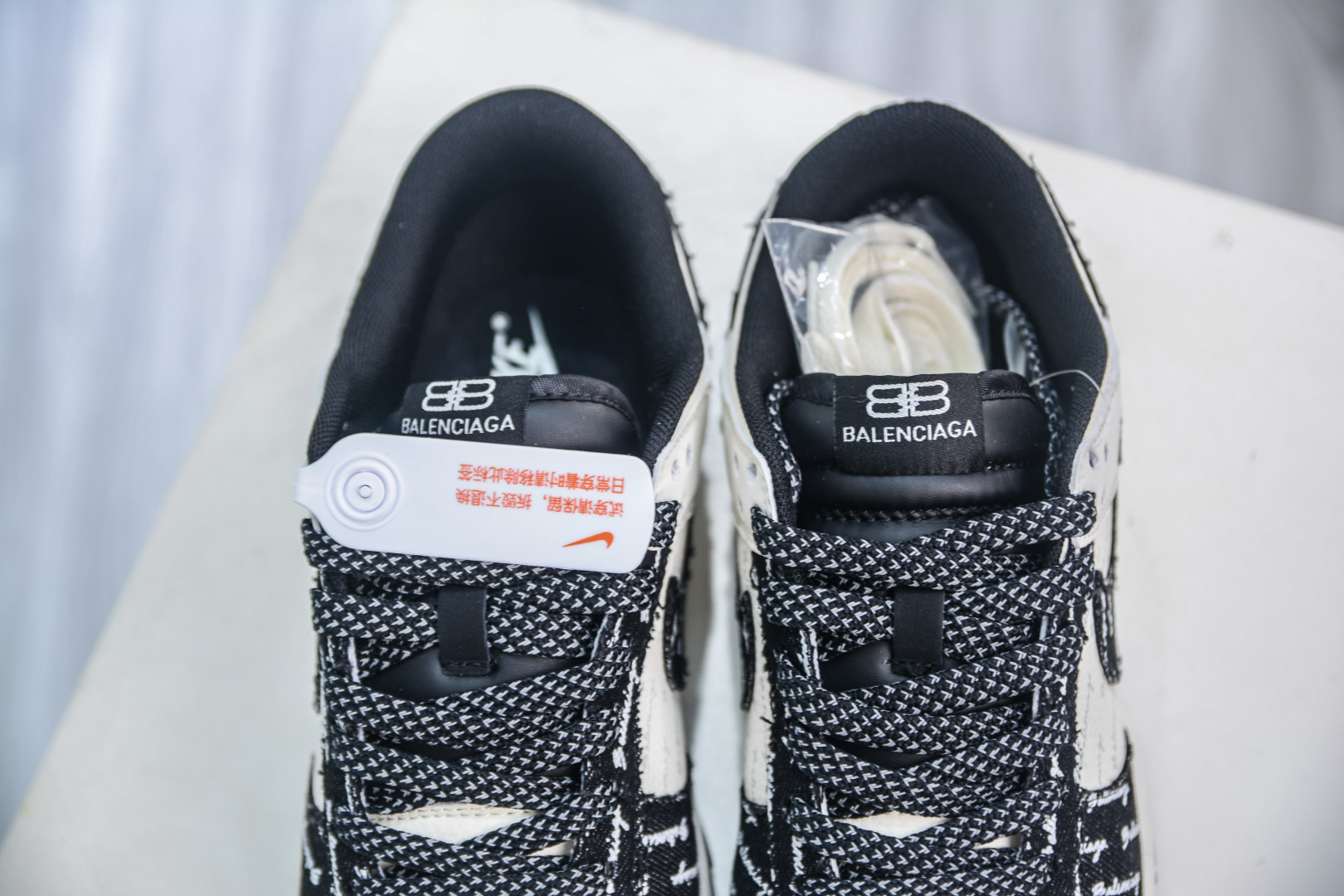 Nike SB Dunk Low x Balenciaga 巴黎世家联名-白黑牛仔布 XD1588-226