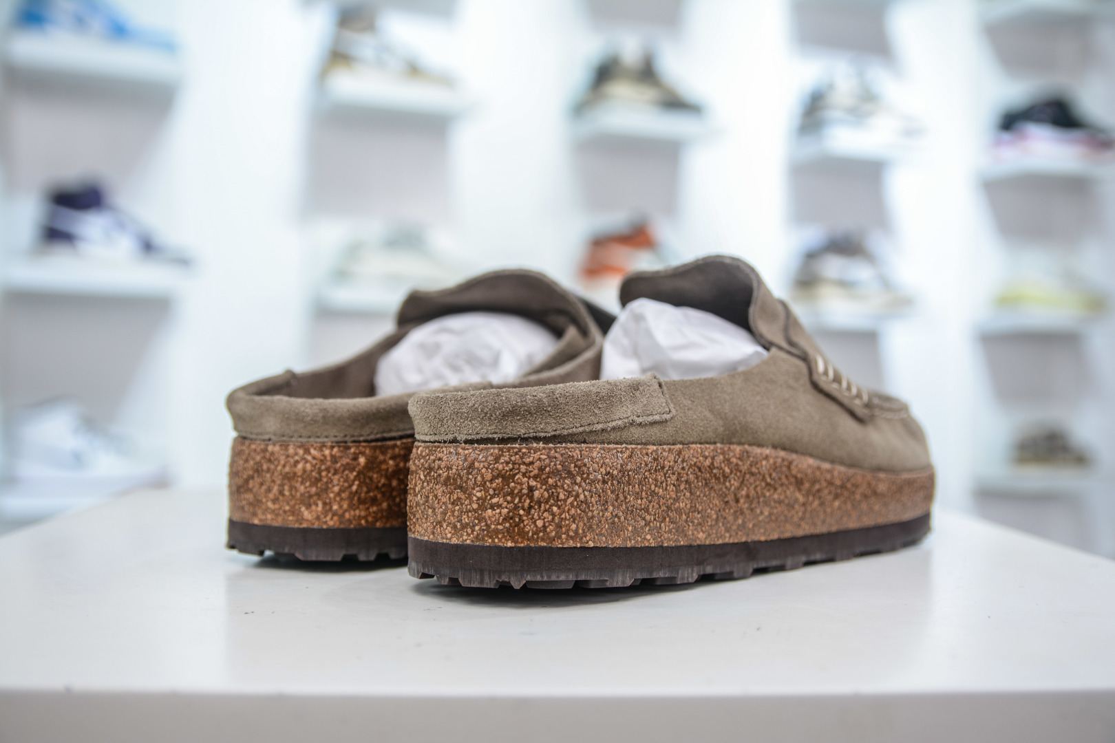 勃肯 Birkenstock 优雅老钱风 乐福拖广东原产 德国百年知名鞋履品牌·勃肯Birkenstock 勃肯