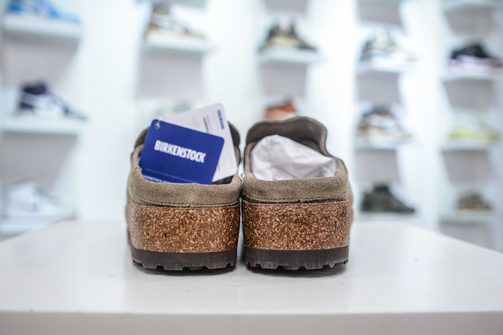 勃肯 Birkenstock 优雅老钱风 乐福拖广东原产 德国百年知名鞋履品牌·勃肯Birkenstock 勃肯