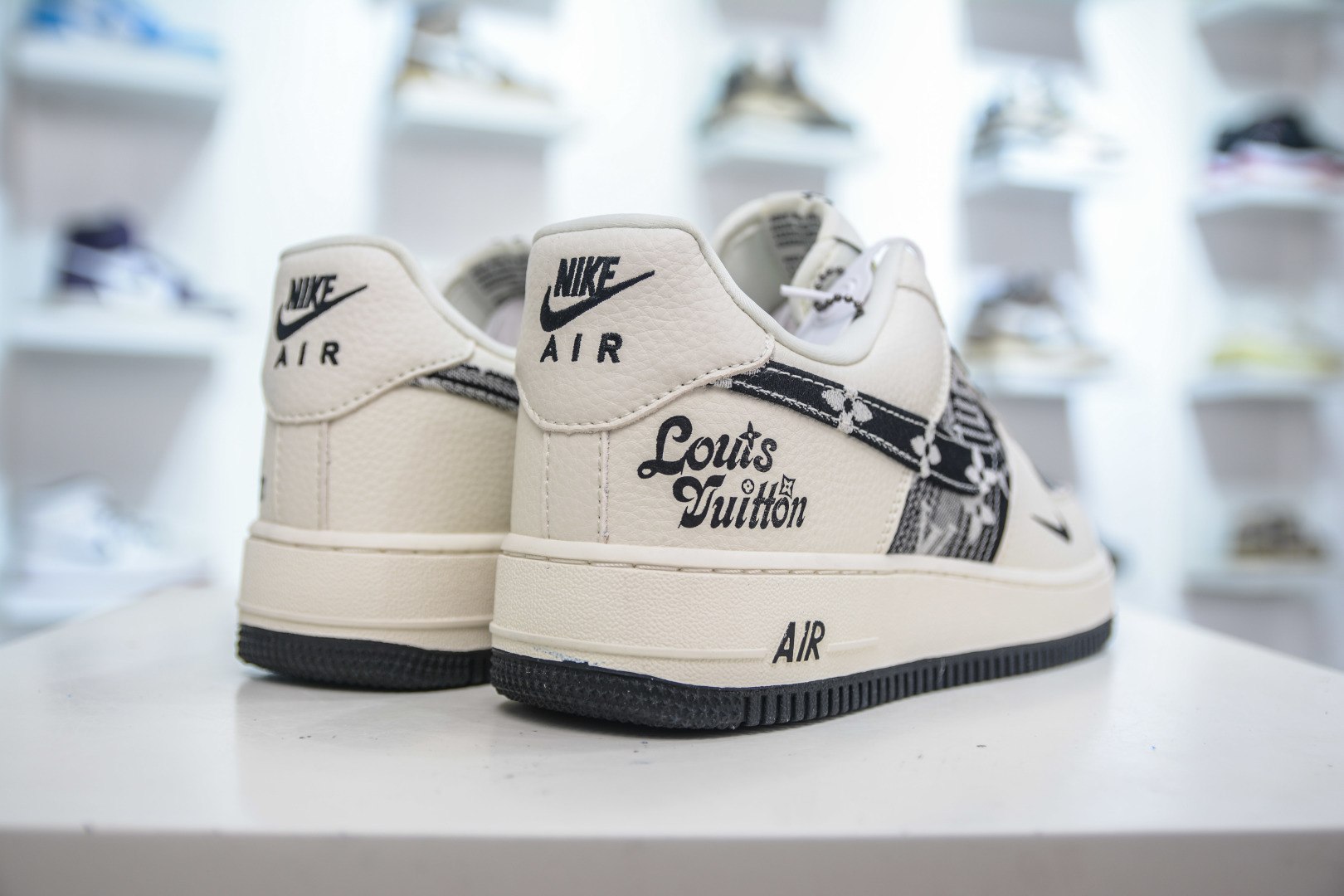 Louis Vuitton x Nike Air Force 1 Low White Black Denim Print Sneakers 7 cmp i1753104711933 1477 0 5