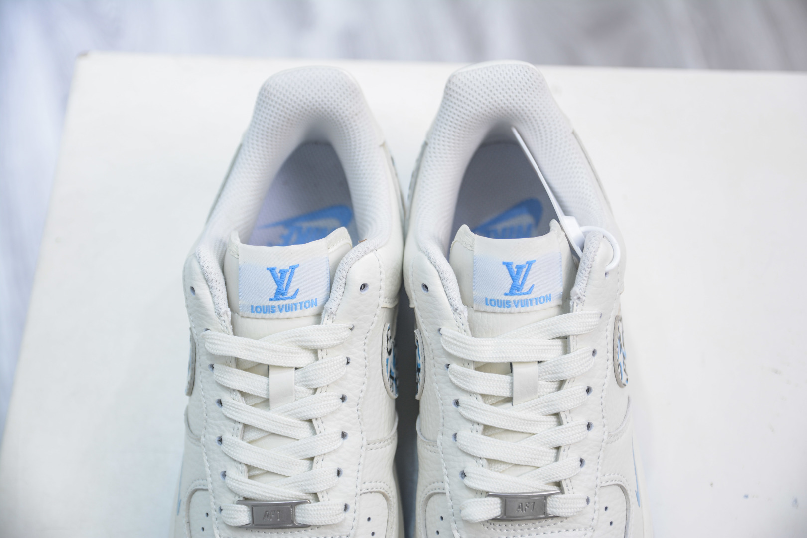Louis Vuitton x Nike Air Force 1 Low White Blue Casual Shoes 9 cmp i1753104765378 9540 0 7