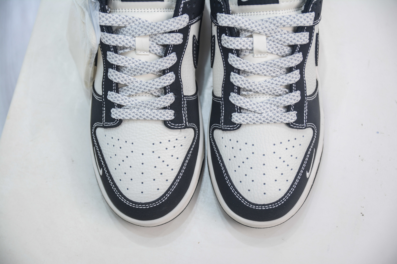 Nike SB Dunk Low "Money Cat" Black White Fashion Sneakers - Size 36-45 10 cmp i1753104983583 5450 0 8