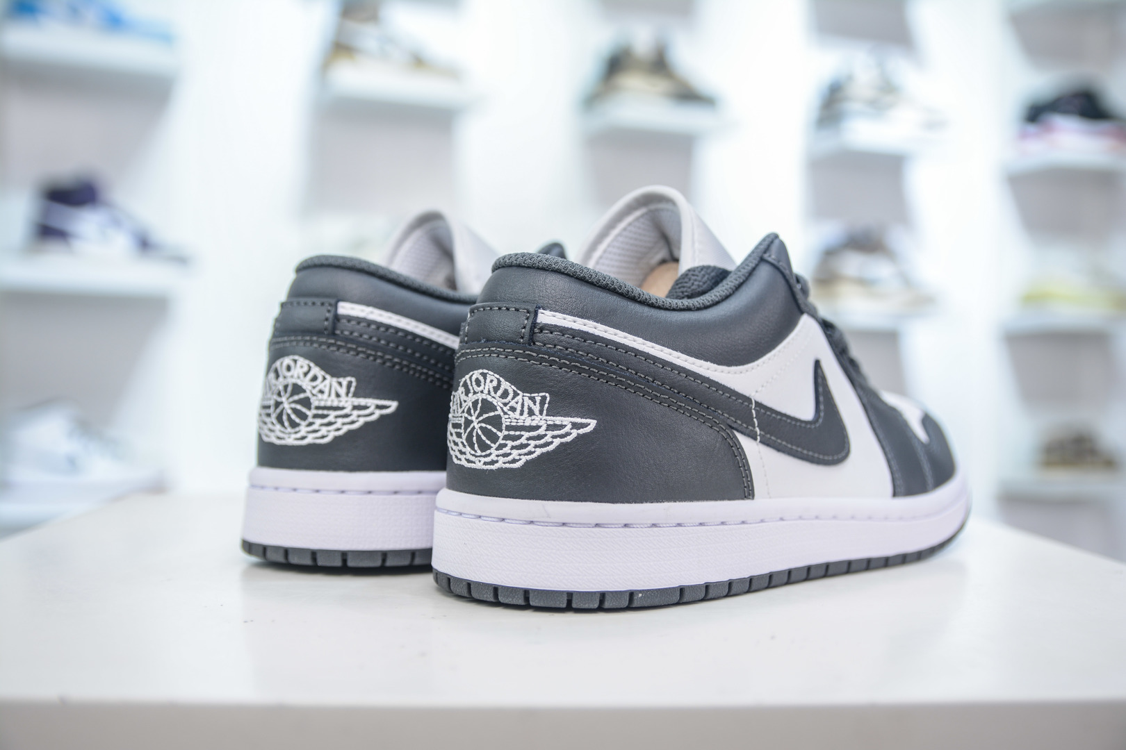 DT纯原 Air Jordan AJ1 Low 低帮 深灰白 553558-044
