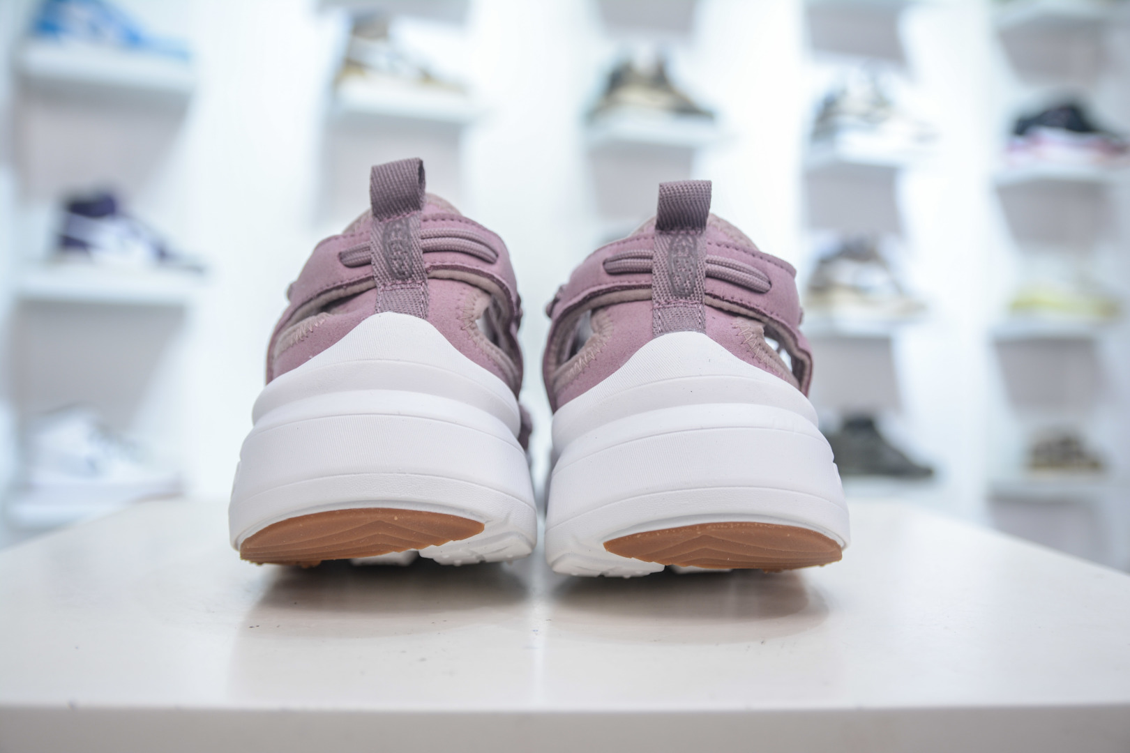 KEEN UNEEK WK Women's Lavender Fog Sandal, Comfortable and Versatile 2 cmp i1753199341259 4403 0 1