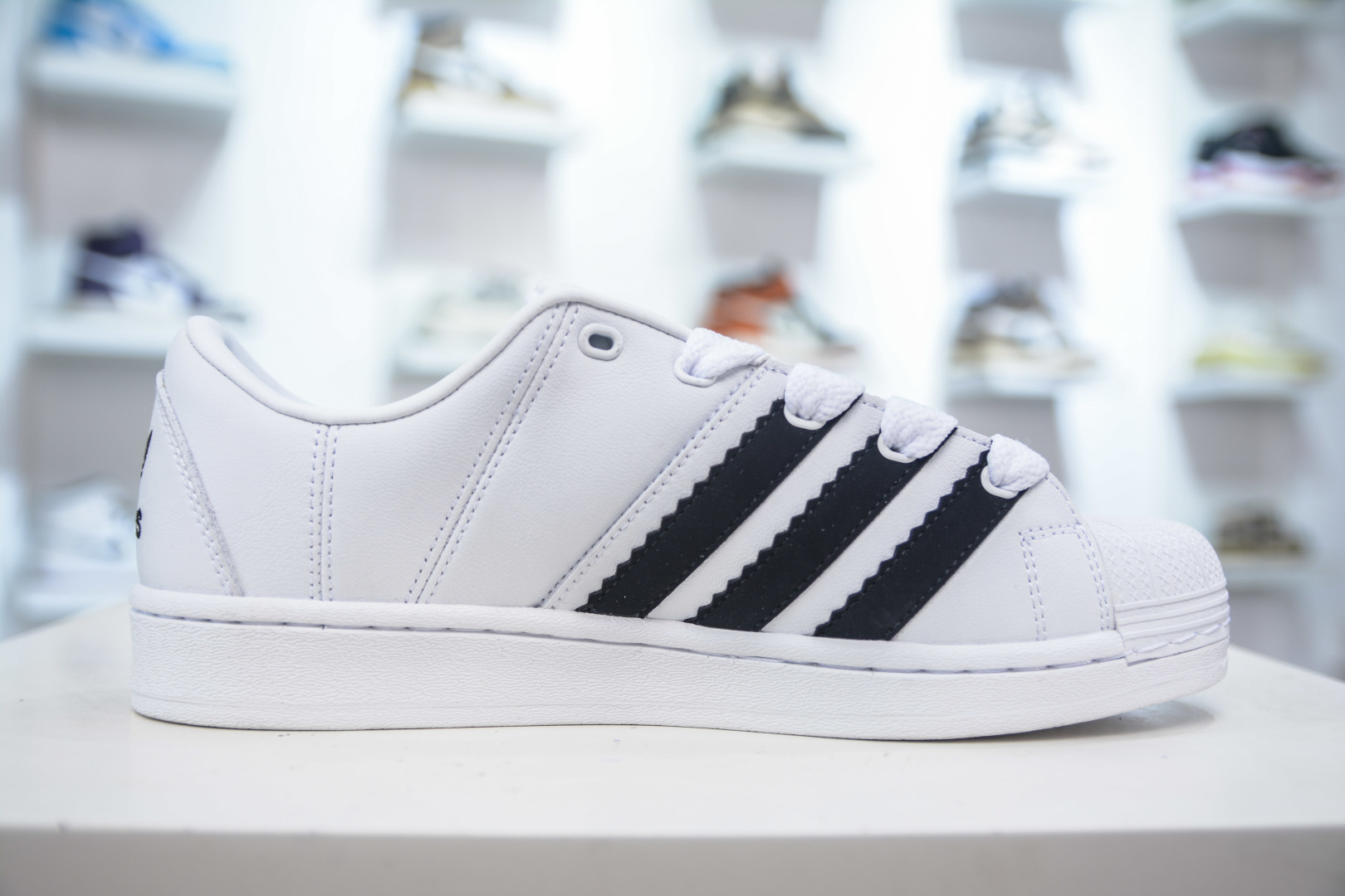 Adidas Originals Superstar Supermodified White Leather Sneakers Shoes ID2552 4 cmp i1753367263703 6567 0 2