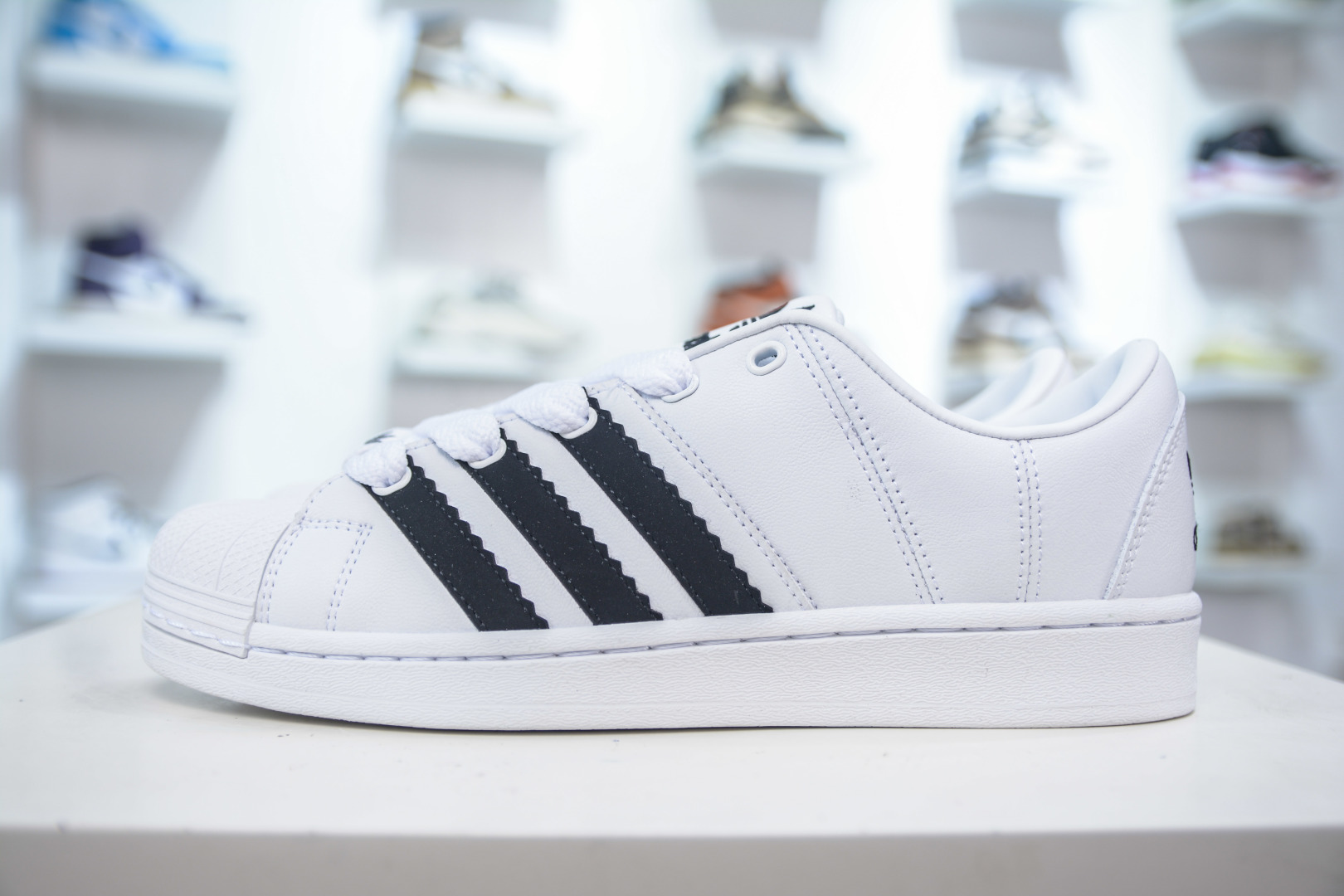 Adidas Originals Superstar Supermodified White Leather Sneakers Shoes ID2552 2 cmp i1753367264215 3263 0 0