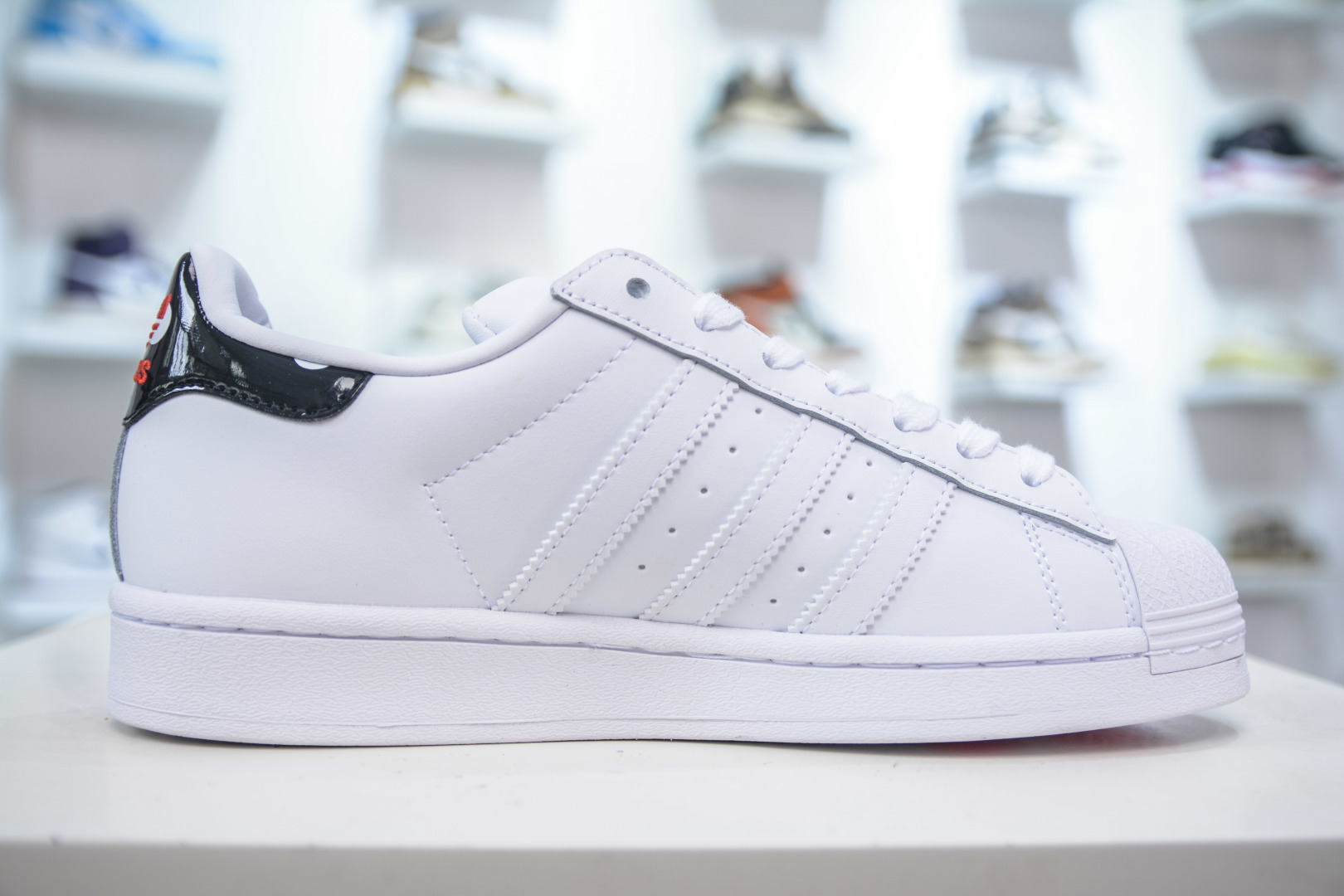 Adidas Originals Superstar Hello Kitty Women's Sneakers - Classic Style, New Designs 3 cmp i1753367344164 6579 0 2